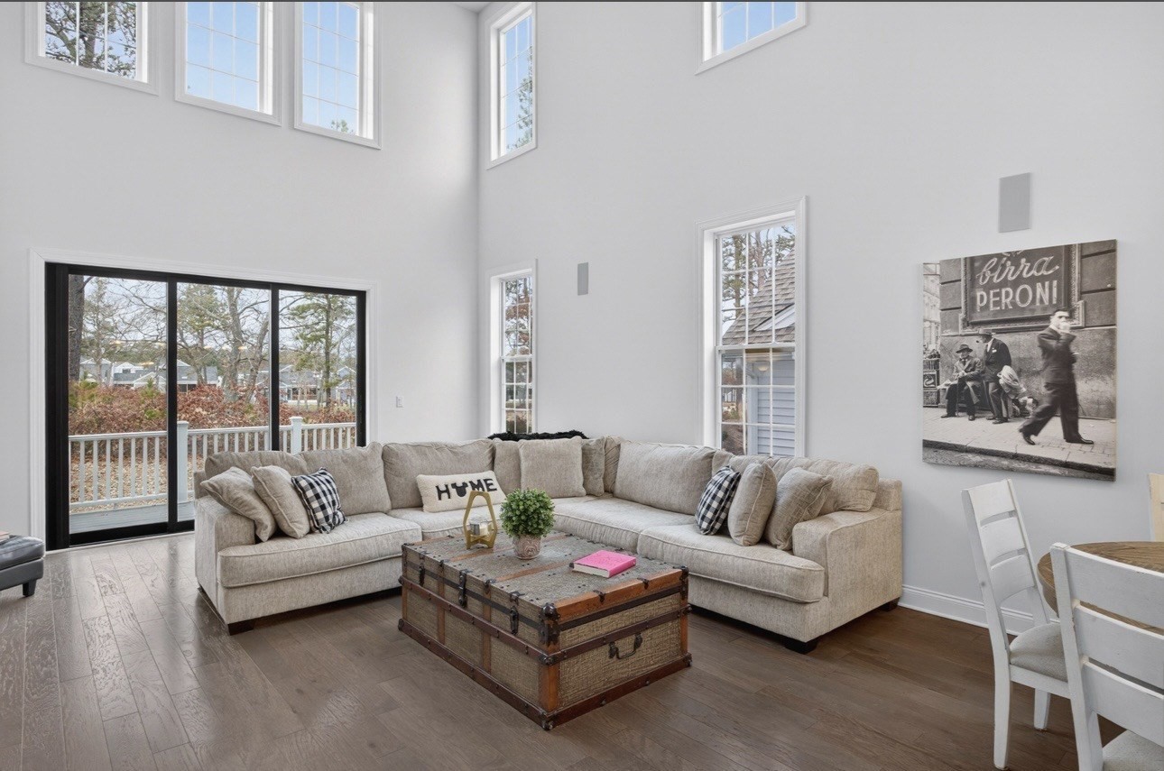 14 Briarwood, Plymouth, MA 02360