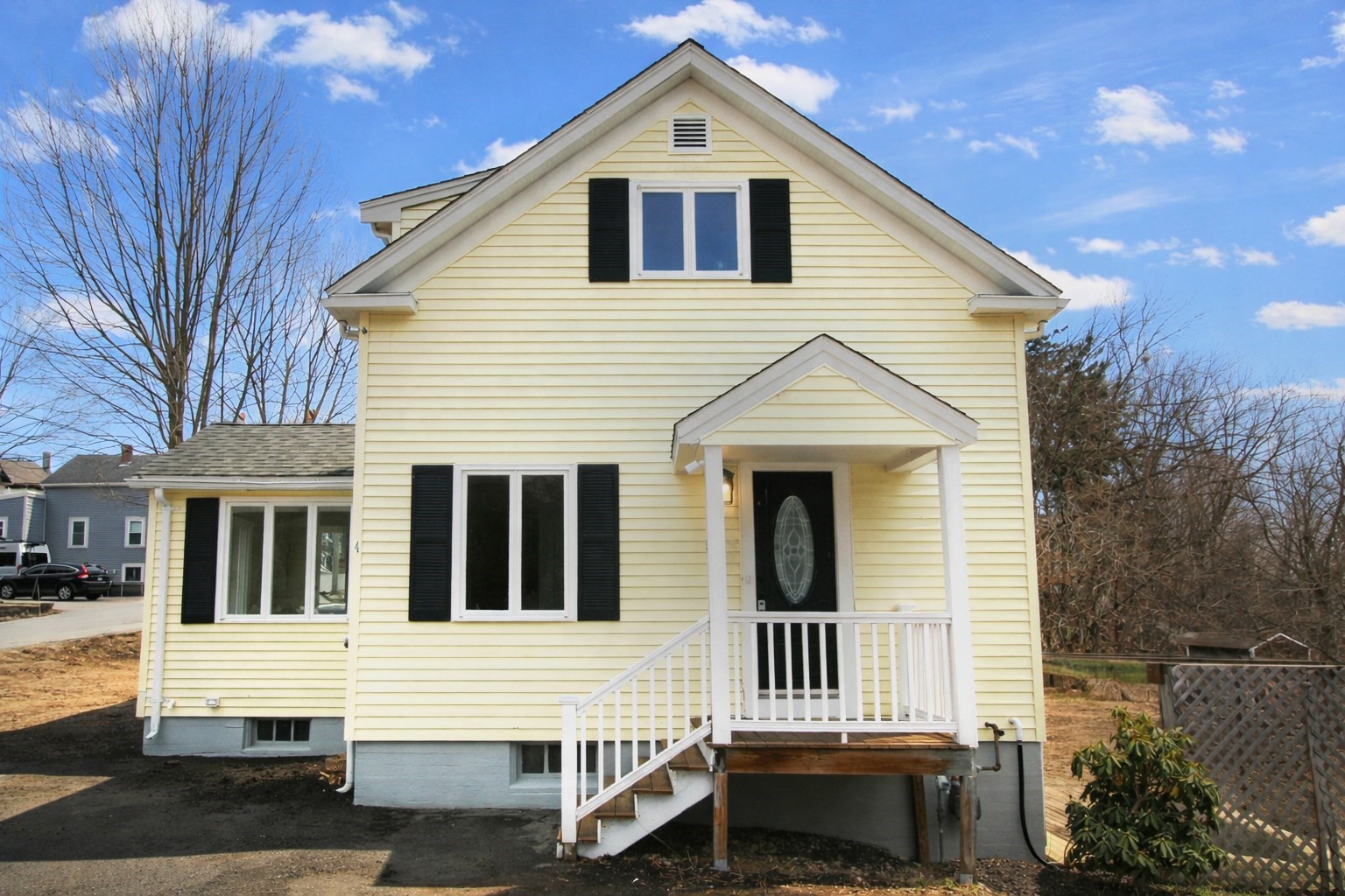 4 Larnard Ct, Amesbury, MA 01913