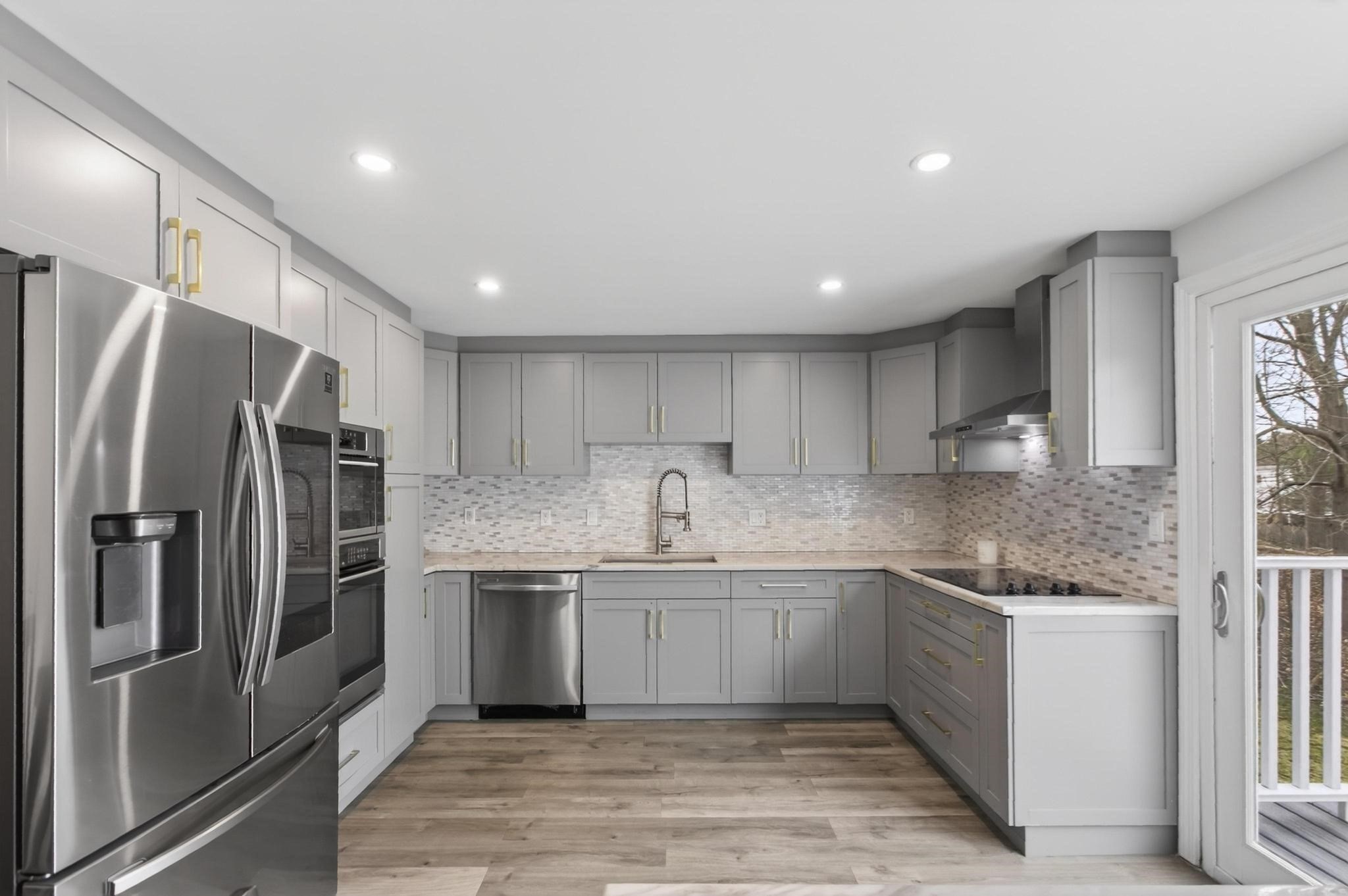 15 Cedar Sq Unit 15, Millis, MA 02054