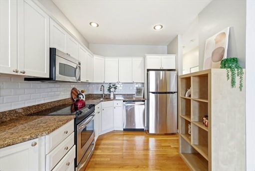 469 Shawmut Ave, Apt 1
