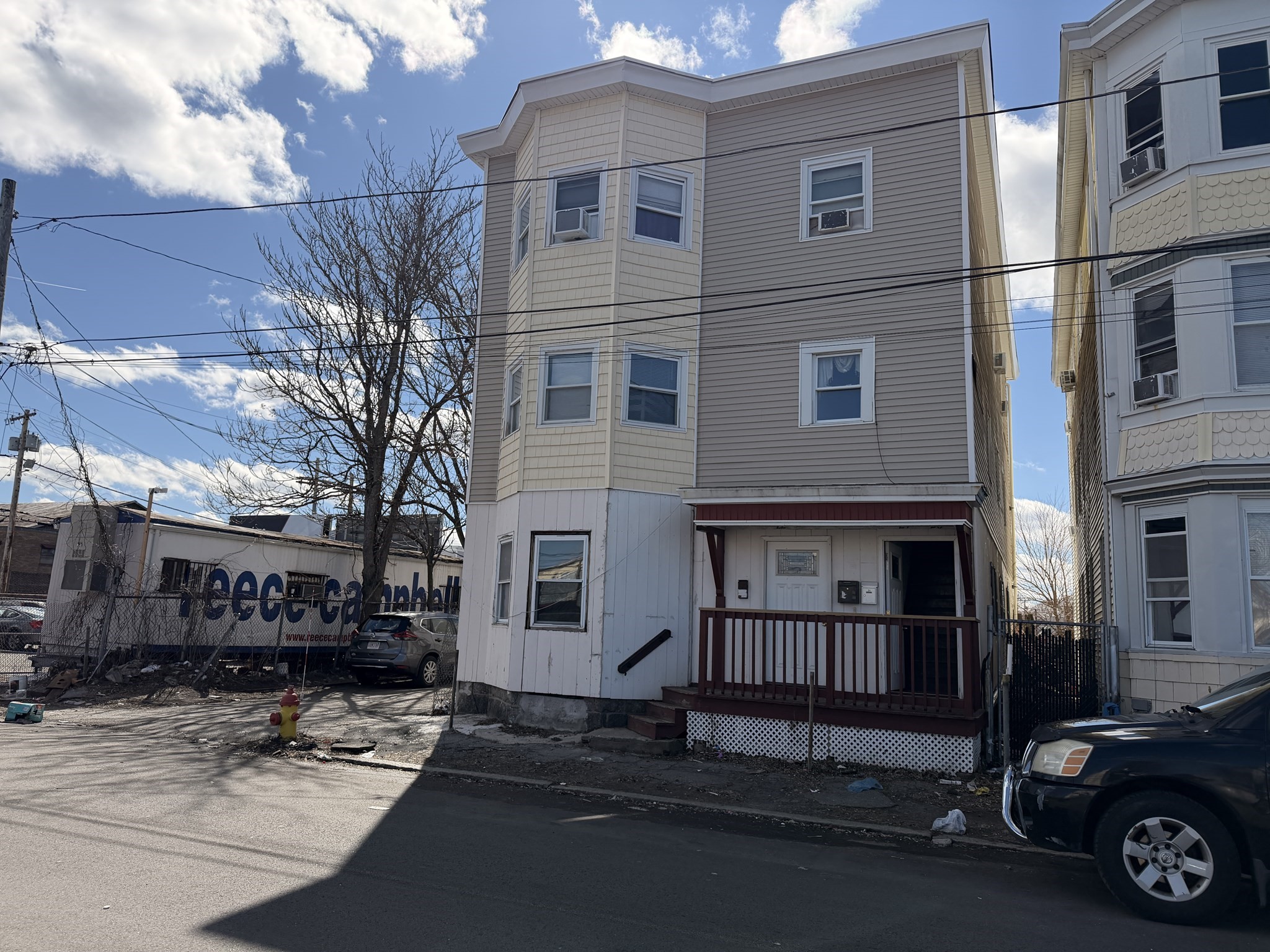 22 Chandler St, Lawrence, MA 01841