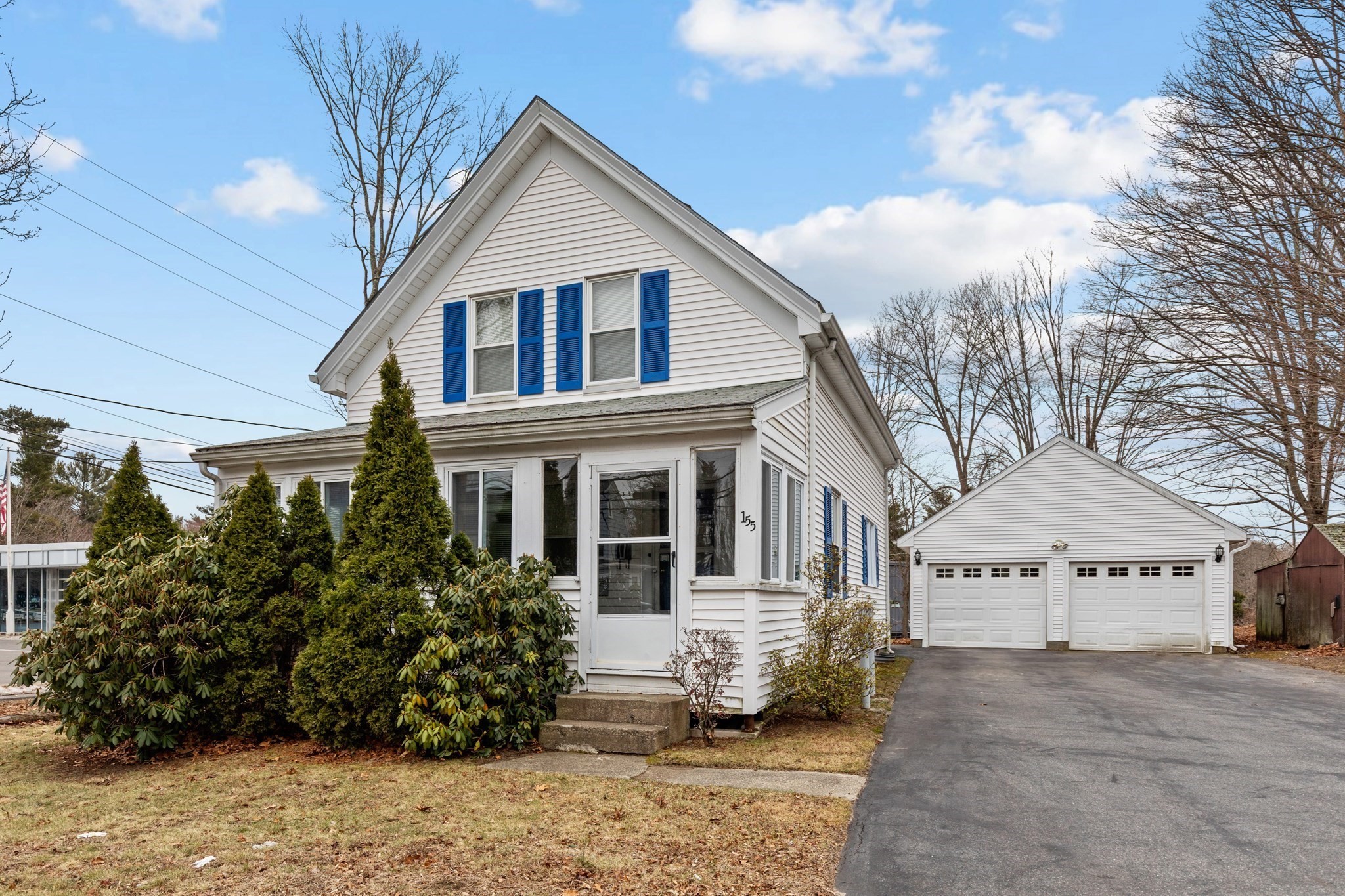 155 Union St, Holbrook, MA 02343