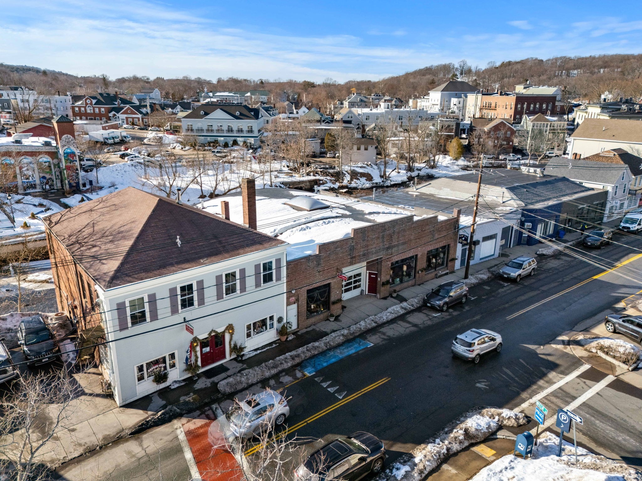 47 S Main St, Ipswich, MA 01938