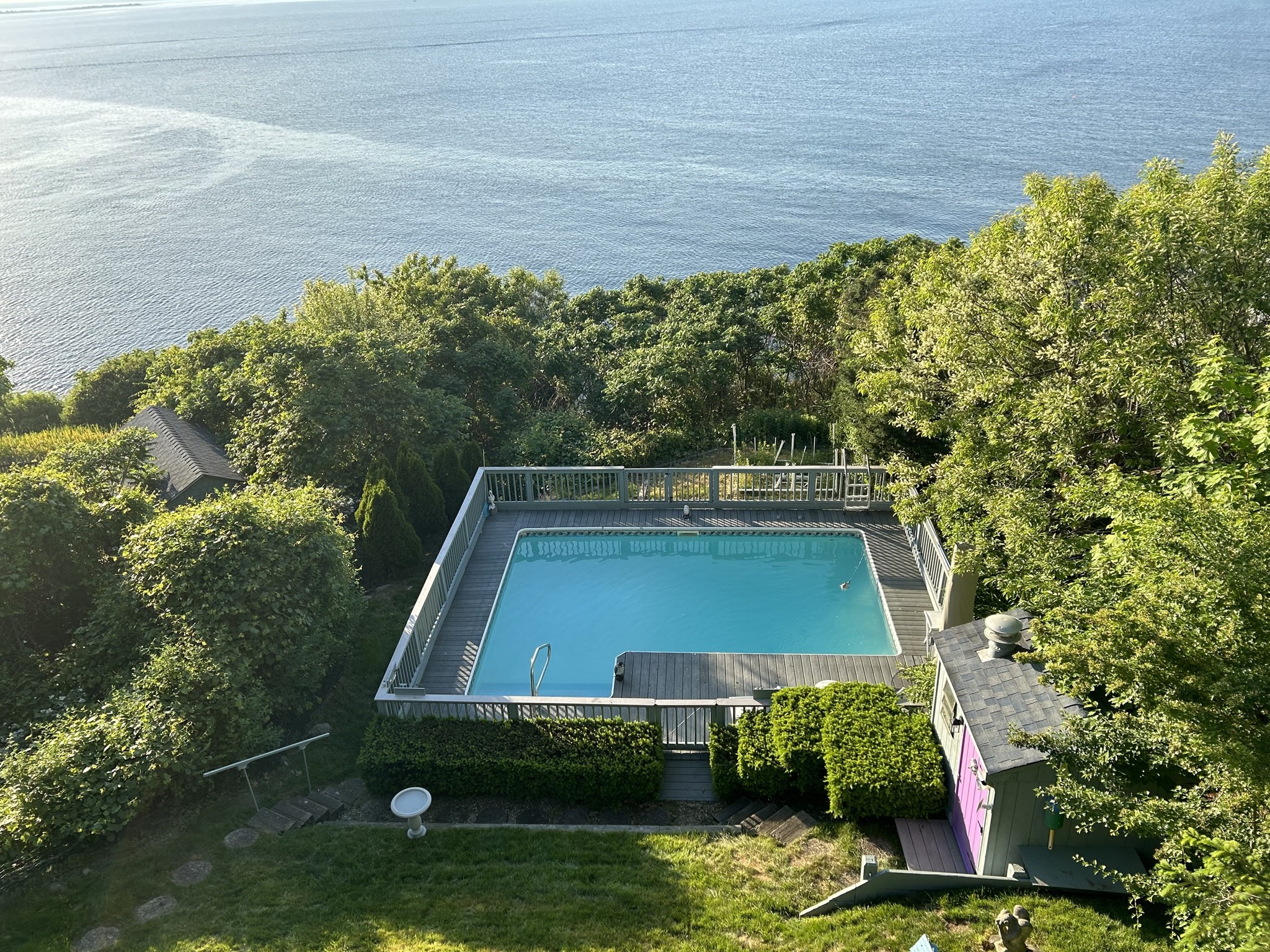 80 Bay Shore Dr, Plymouth, MA 02360