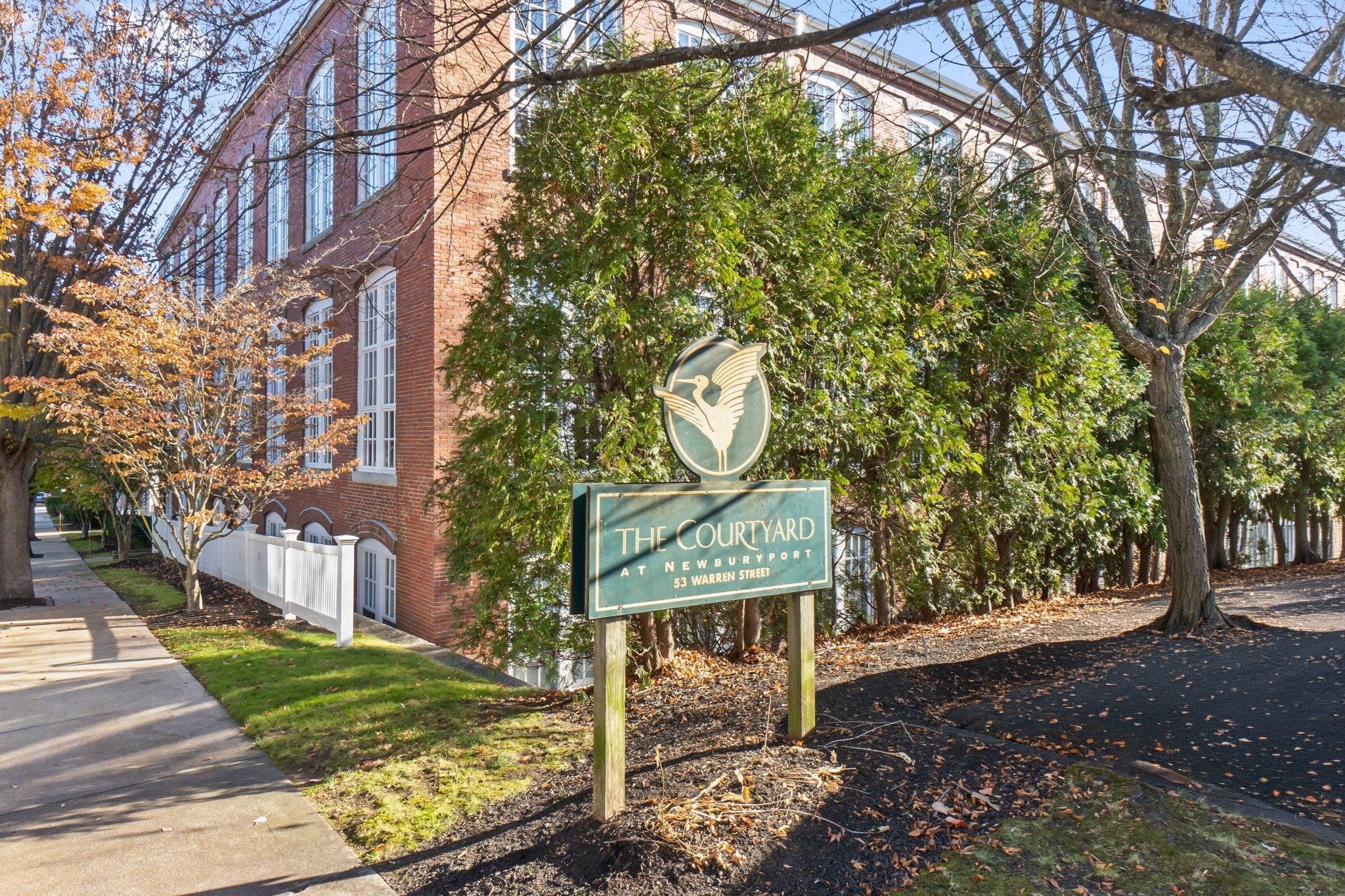 53 Warren St Unit 318, Newburyport, MA 01950