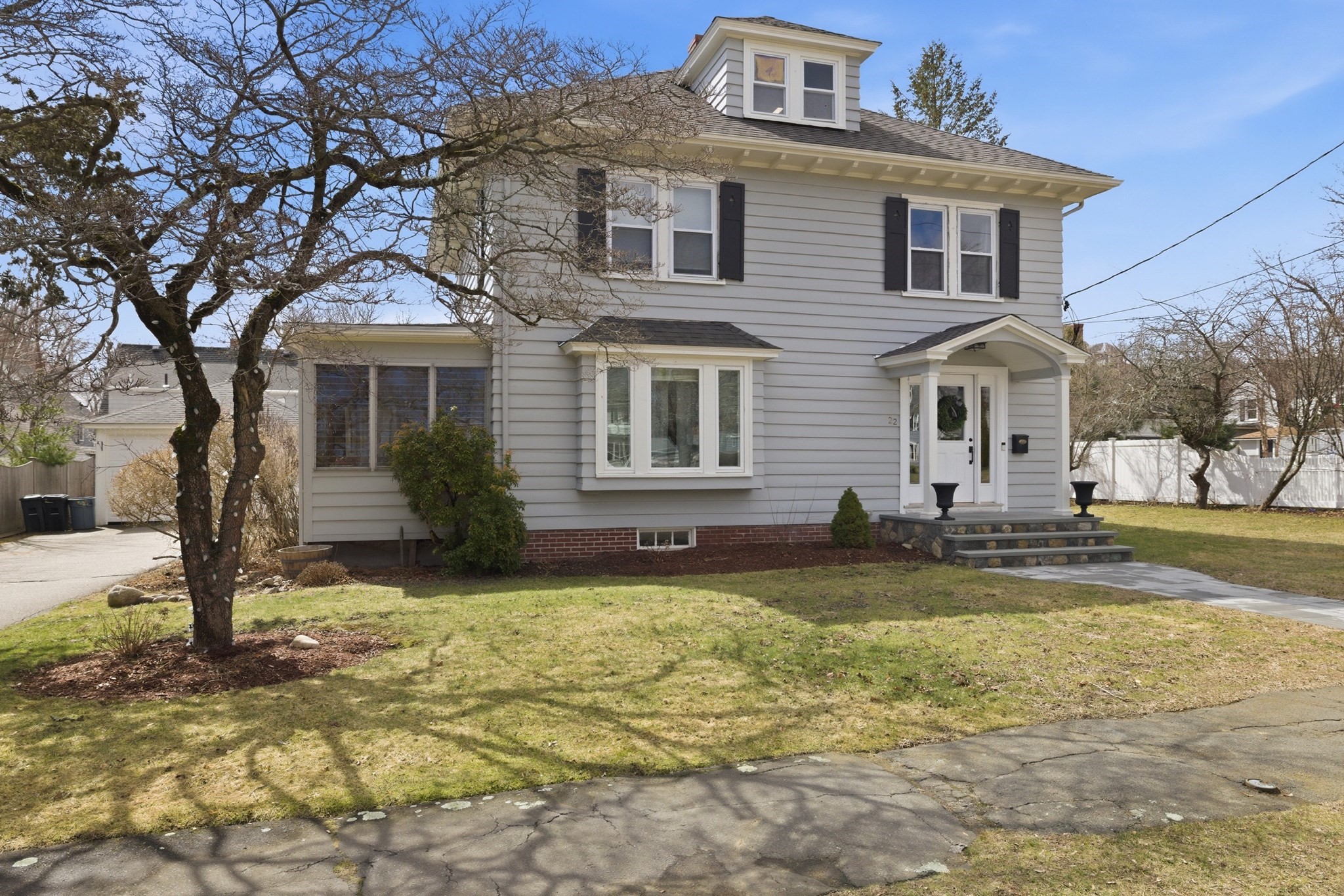 22 Brookhouse Dr, Marblehead, MA 01945
