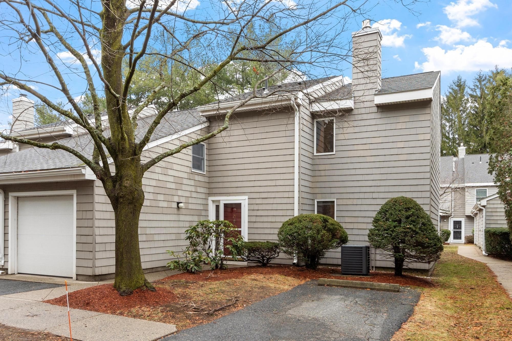 171 Swanton St Unit 21, Winchester, MA 01890