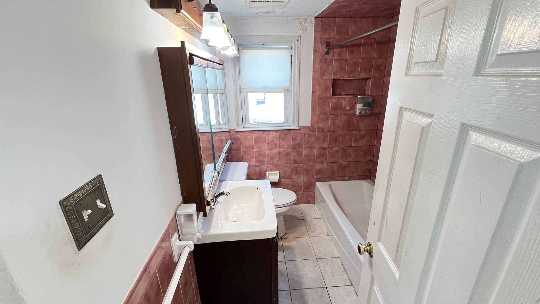 2 Carpenter Rd, Lynnfield, MA 01940 - Image 9