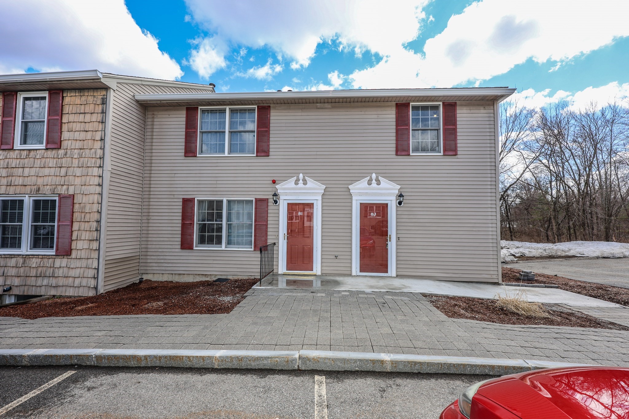 8 Oliver Street Unit J, Haverhill, MA 01832