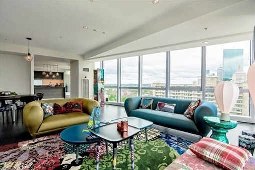 110 Stuart St, Apt 23B