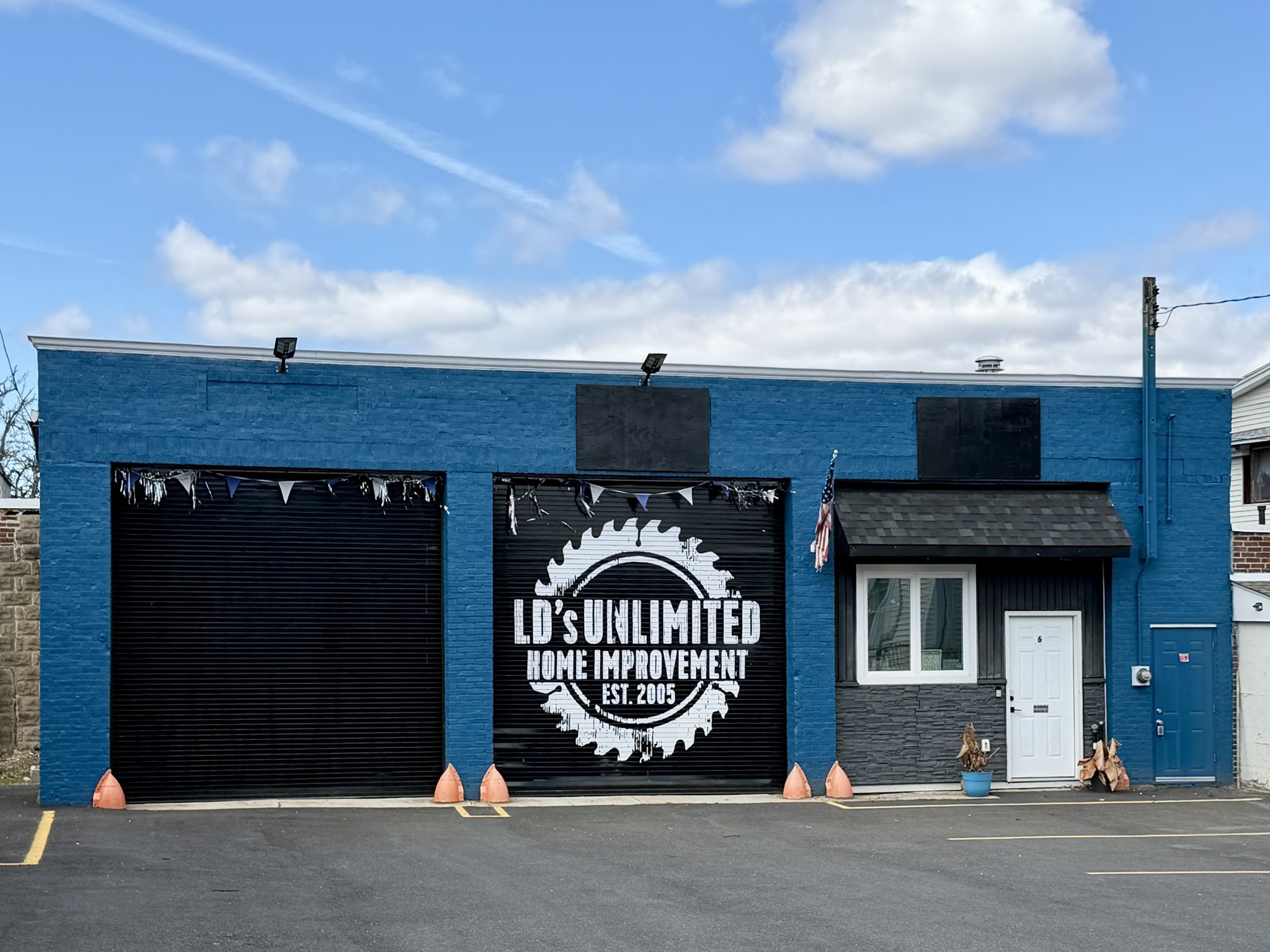 6 Rogers Ave, Springfield, MA 01151