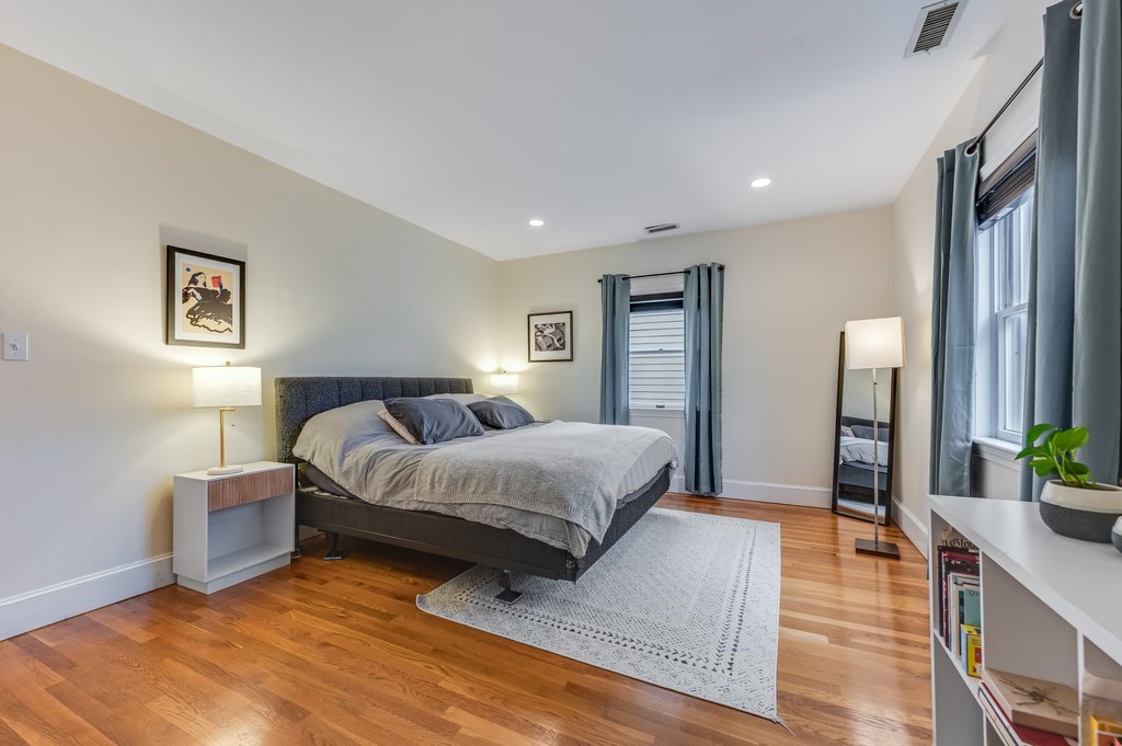 28 Surrey Street Unit 3, Cambridge, MA 02138 - Image 16