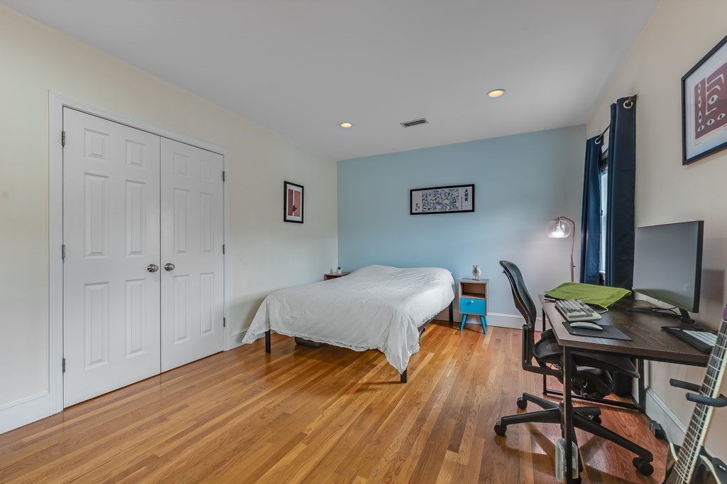 28 Surrey Street Unit 3, Cambridge, MA 02138 - Image 20