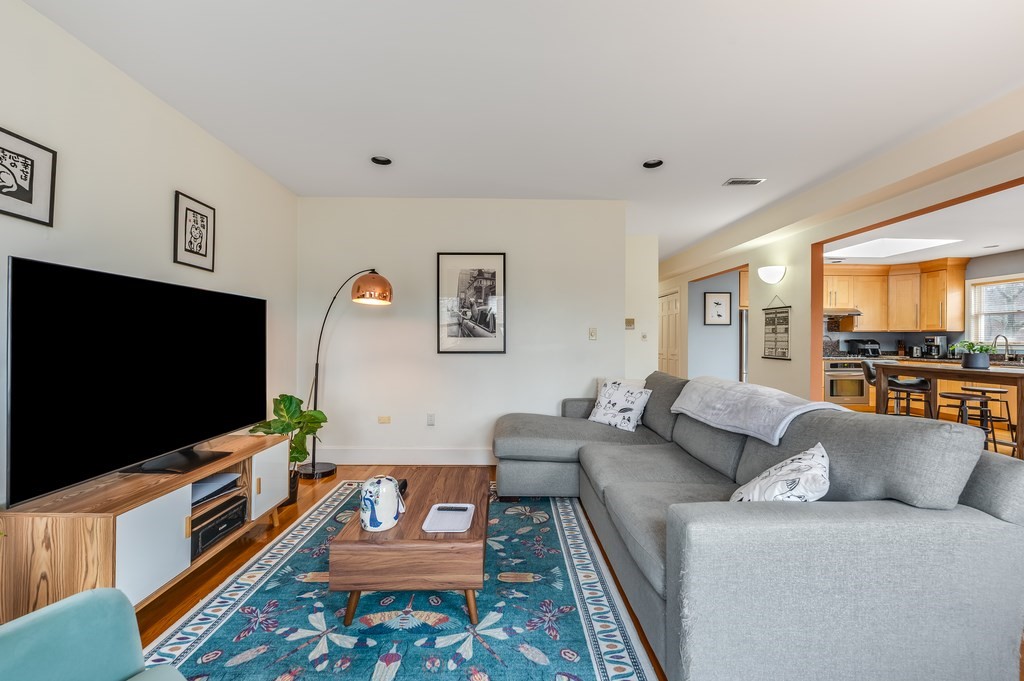 28 Surrey Street Unit 3, Cambridge, MA 02138 - Image 4