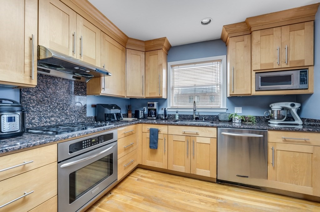 28 Surrey Street Unit 3, Cambridge, MA 02138 - Image 9