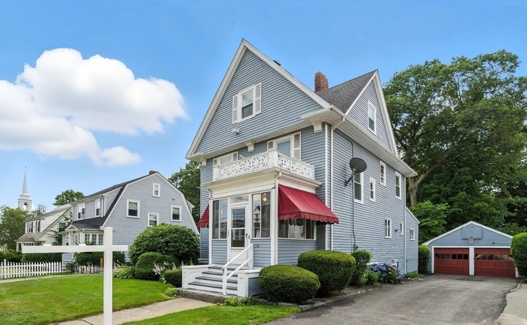 293 Whitwell St, Quincy, MA 02169