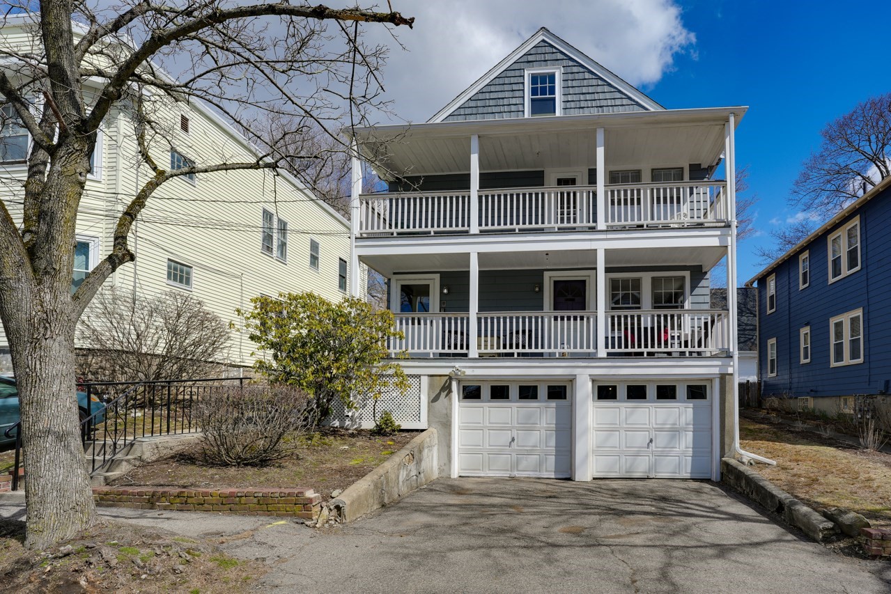 14 Davis St, Belmont, MA 02478