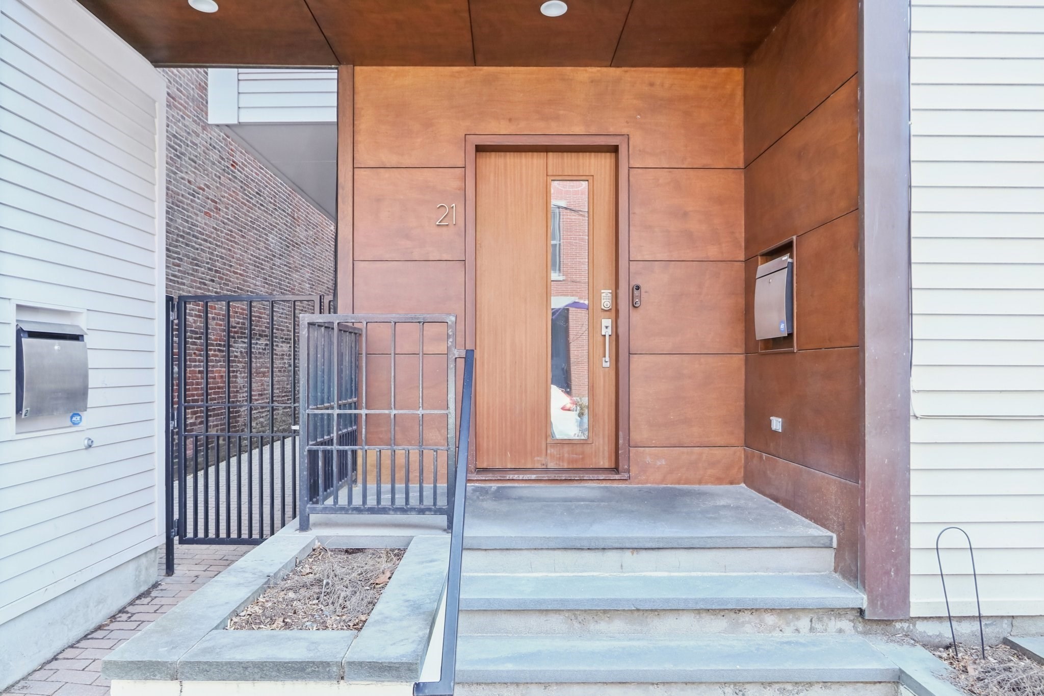 21 Oak St Unit 1, Charlestown, Boston, MA 02129