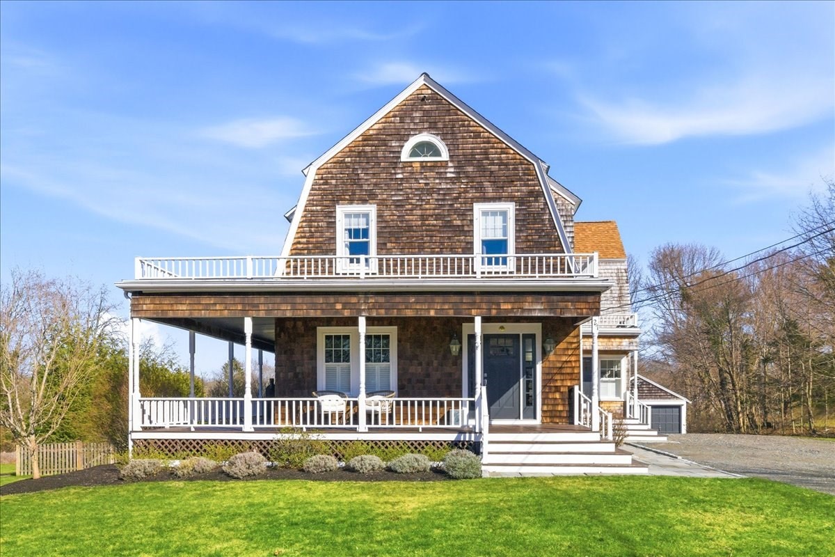 27 Curtis St, Scituate, MA 02066