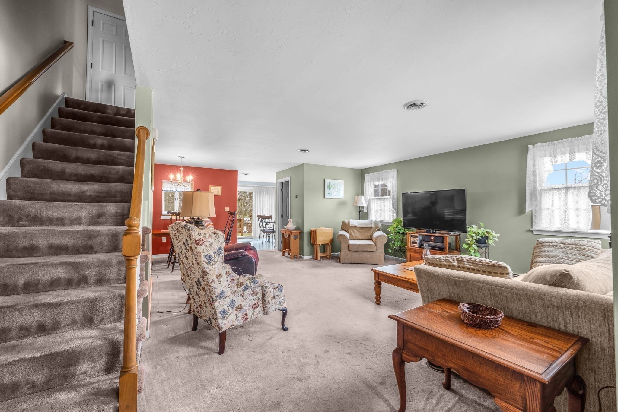 38 High St Unit 8, Hanson, MA 02341