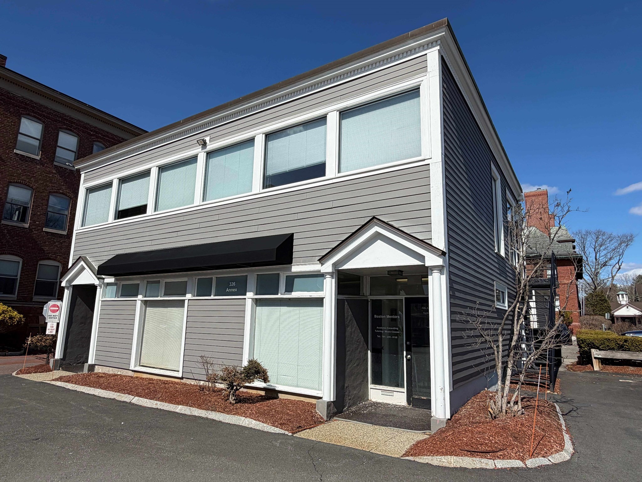 332 Washington Street, Wellesley, MA 02481