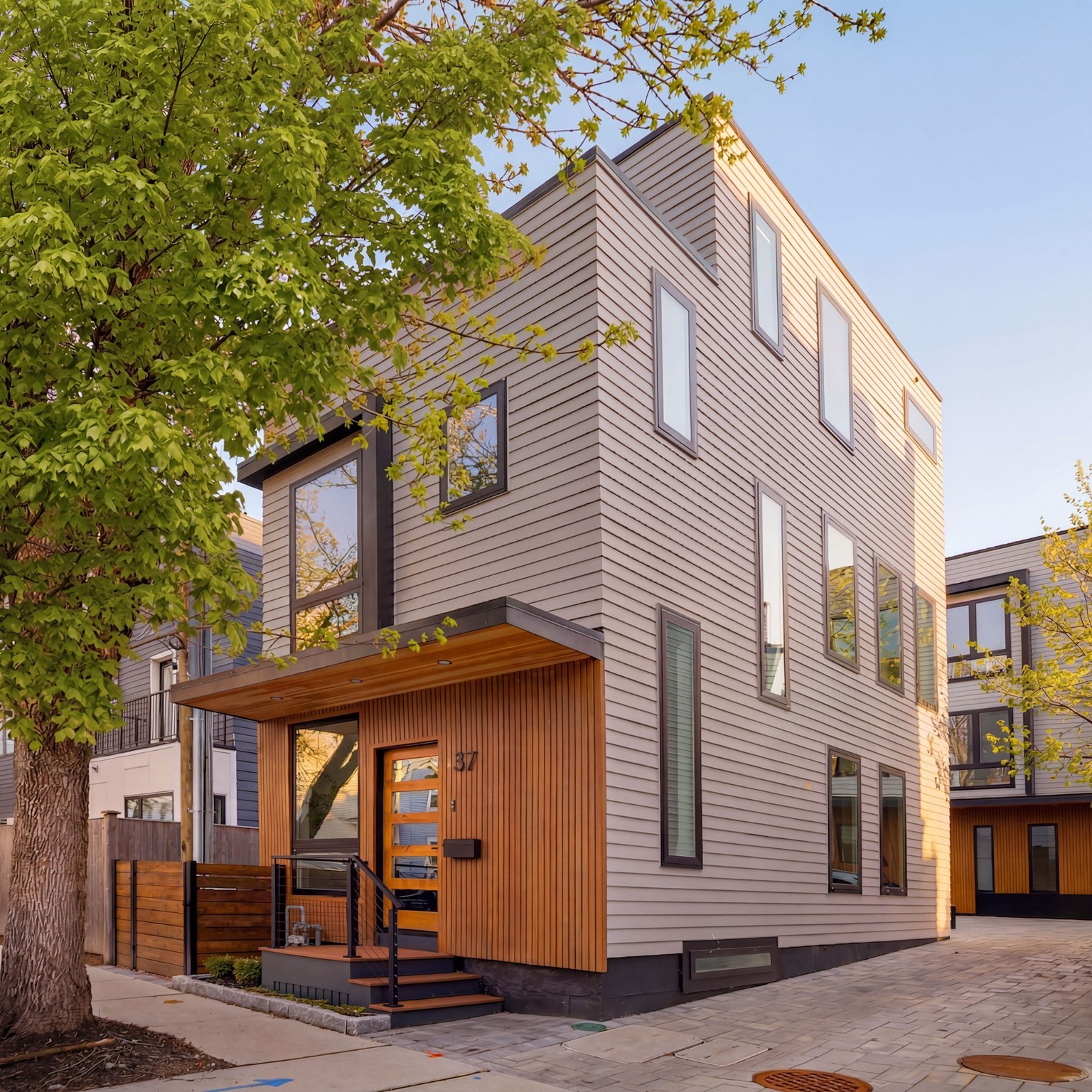 37 Webster Avenue Unit 37, Cambridge, MA 02141