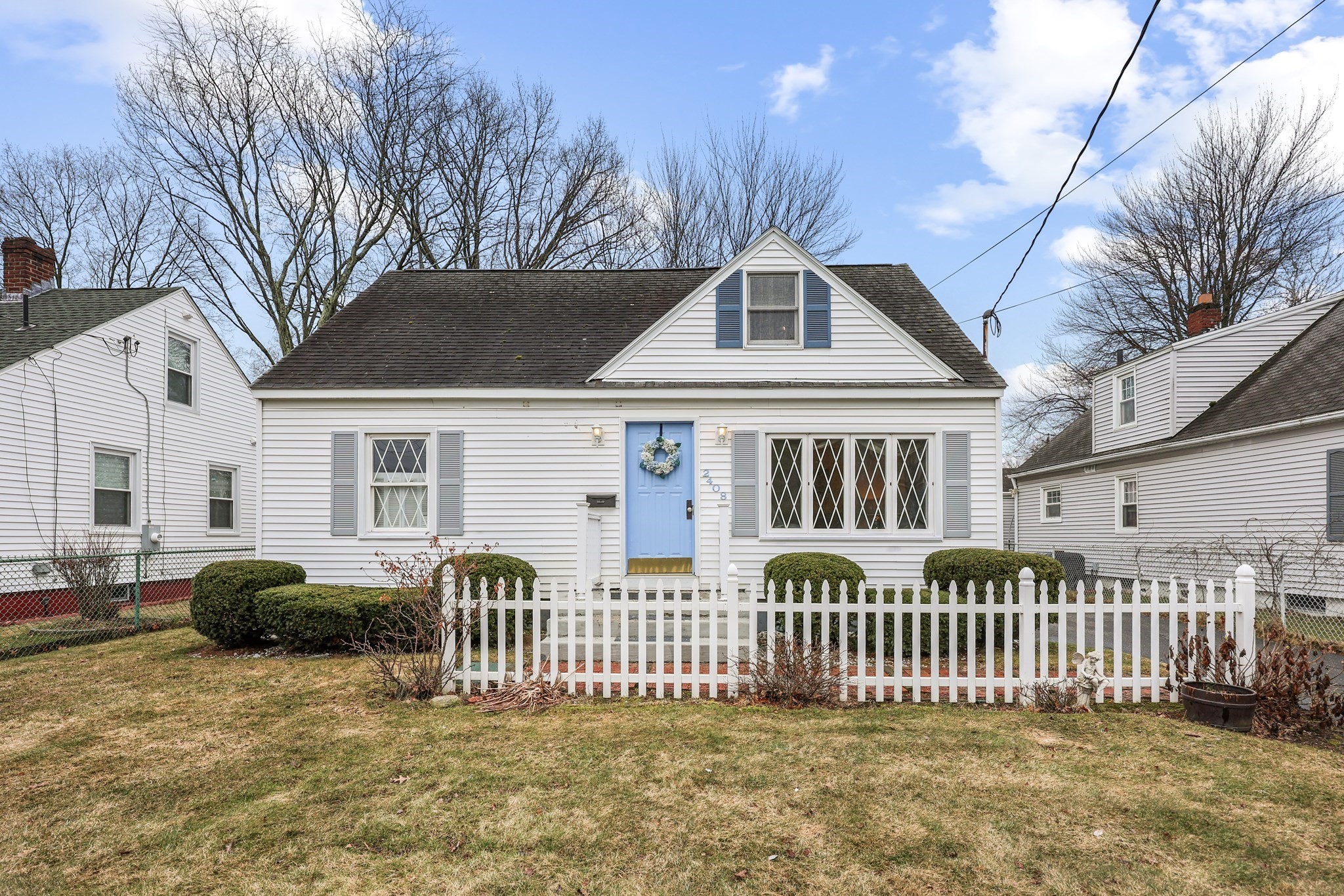 2408 Roosevelt Avenue, Springfield, MA 01104