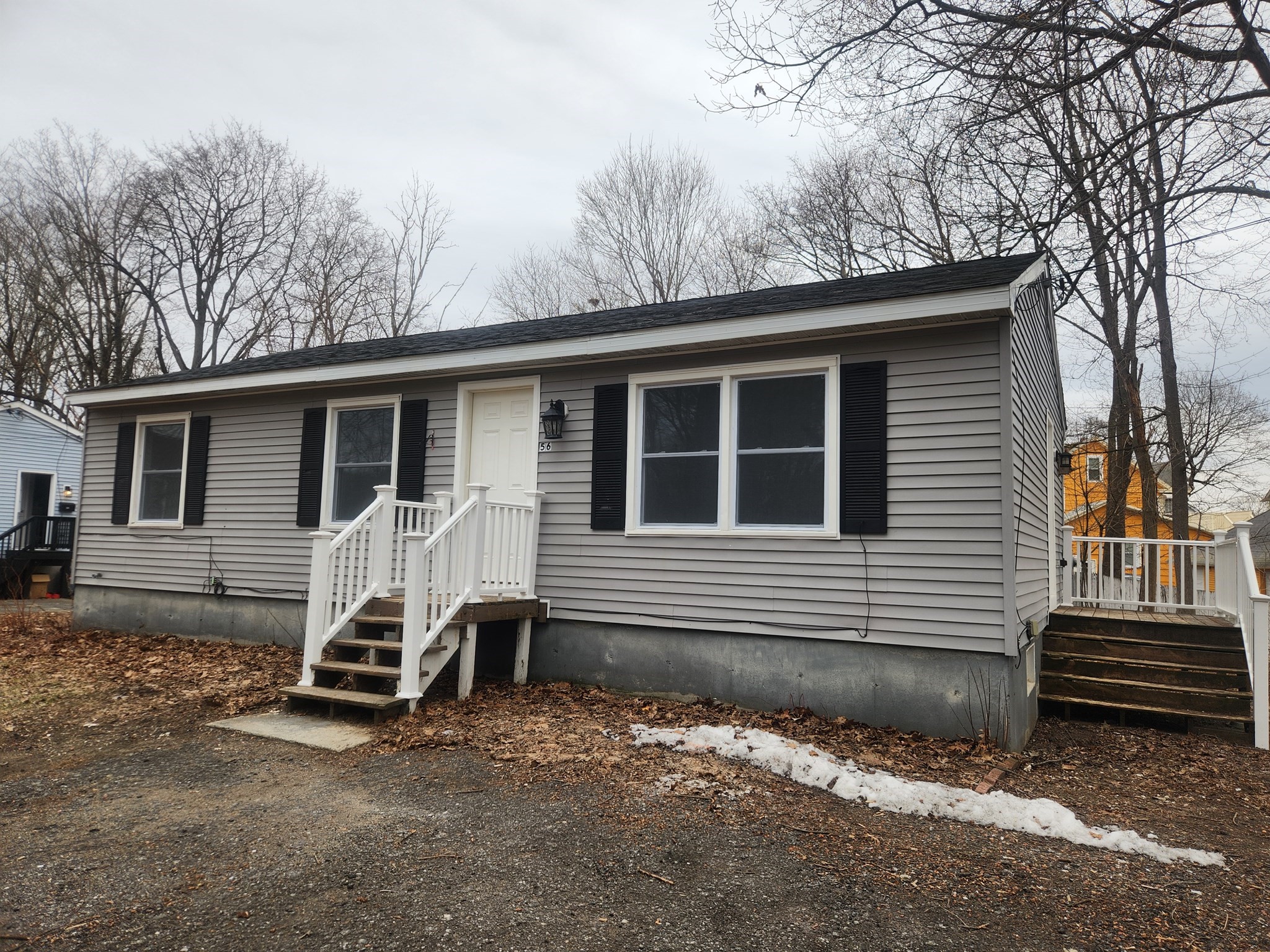 56 Brattle St, Athol, MA 01331
