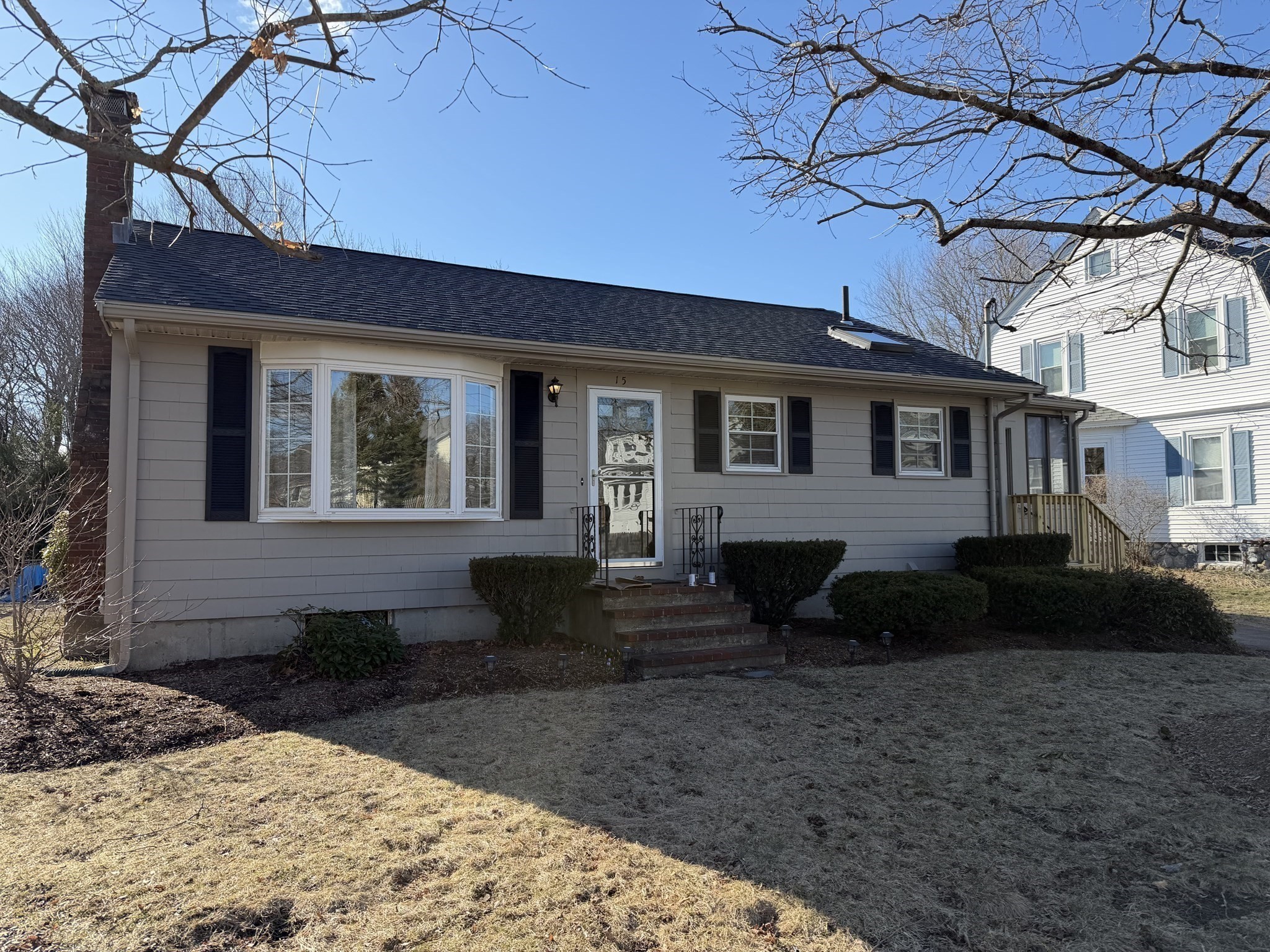15 Bradford St, Rockland, MA 02370