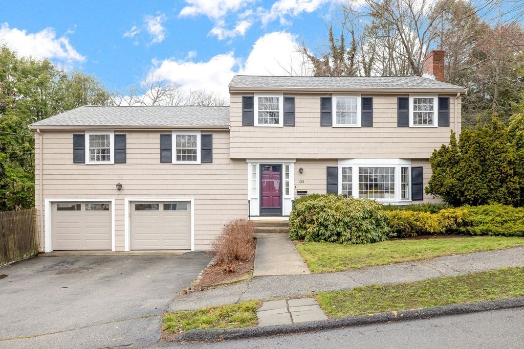 133 Prince St, Needham, MA 02492