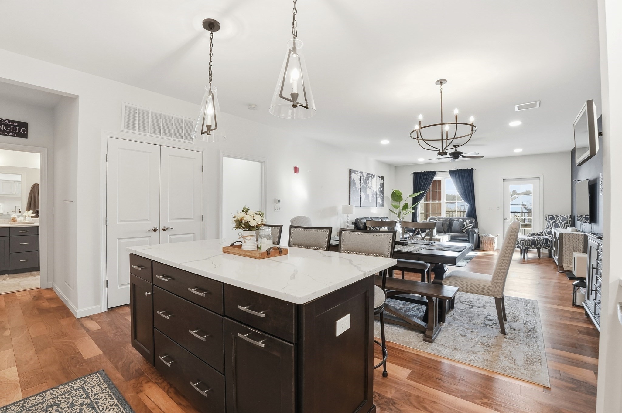 15 Revolution Way Unit 2205, Canton, MA 02021