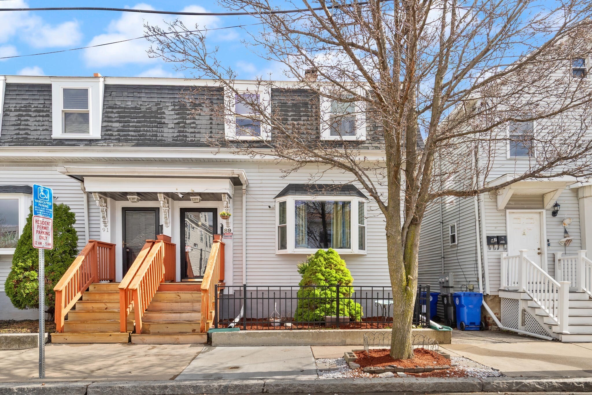 89 Blossom St Unit 89, Chelsea, MA 02150