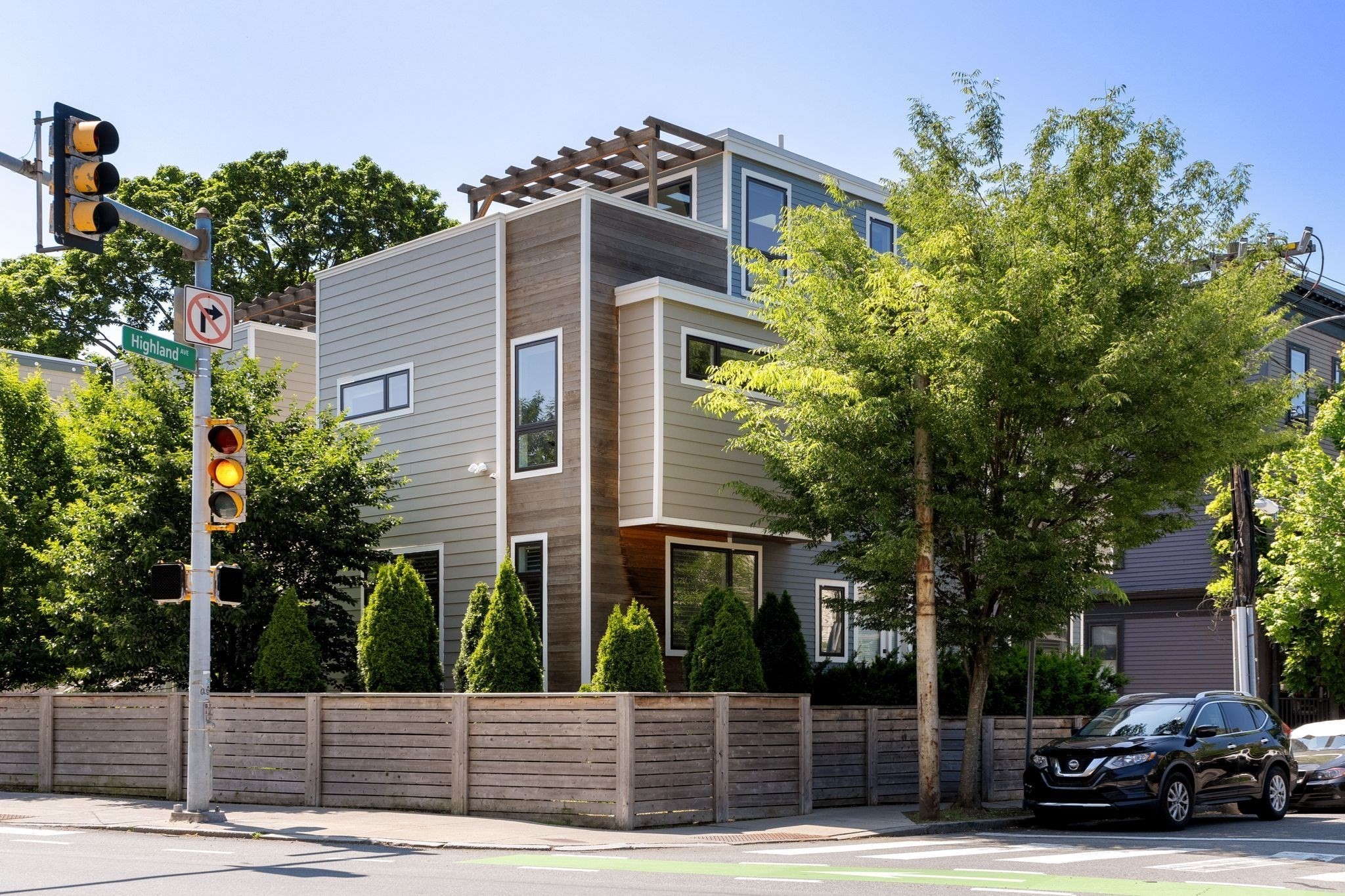 1498 Cambridge Street Unit 2, Cambridge, MA 02139