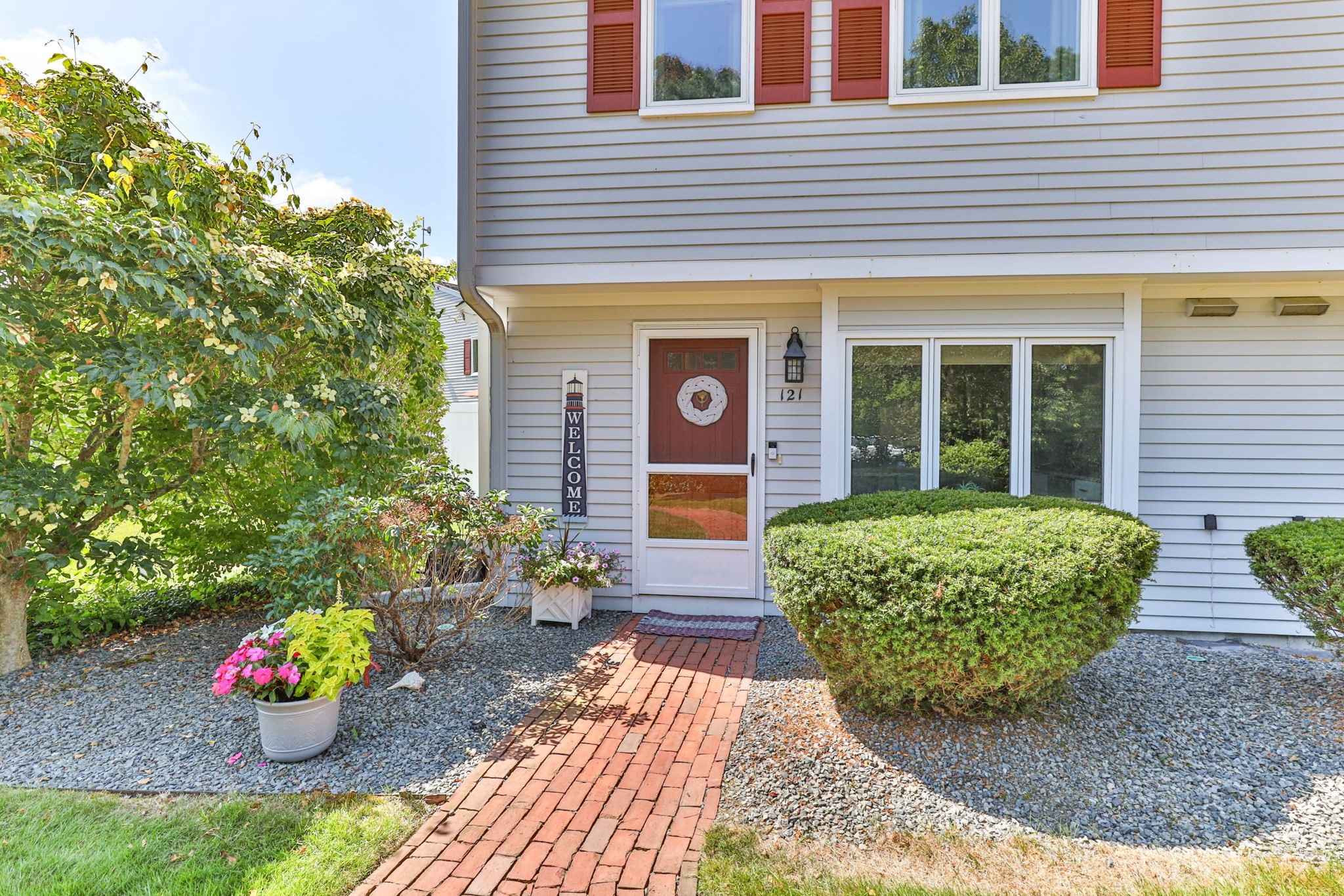 174 Lowell Rd Unit 121, Mashpee, MA 02649
