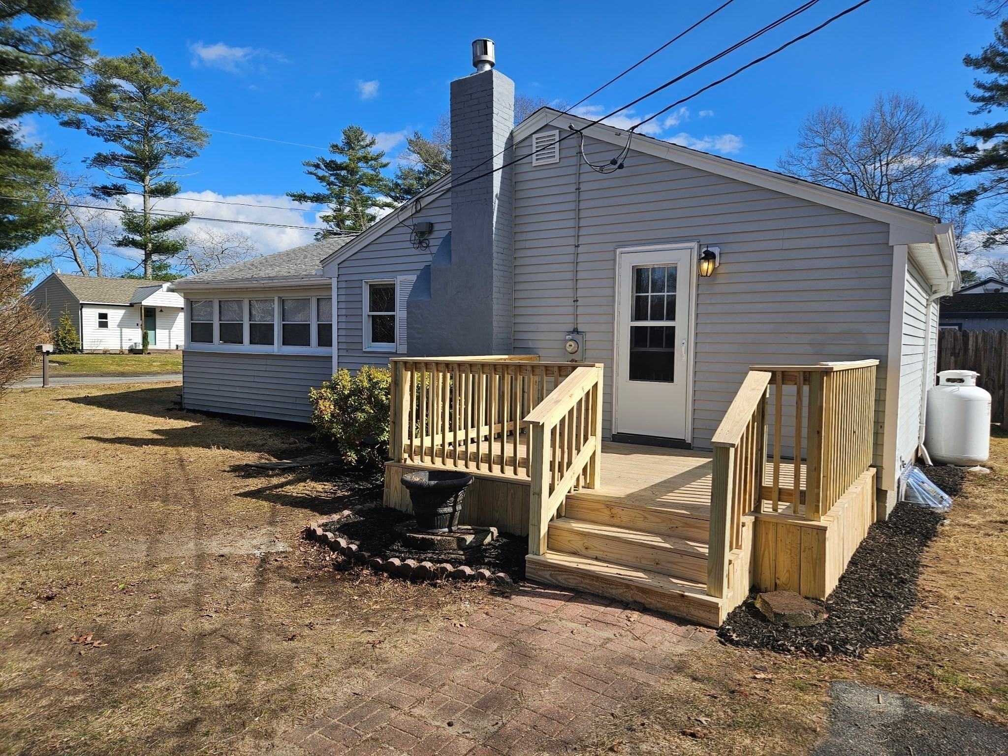 68 Crystal Lake Dr, Carver, MA 02330