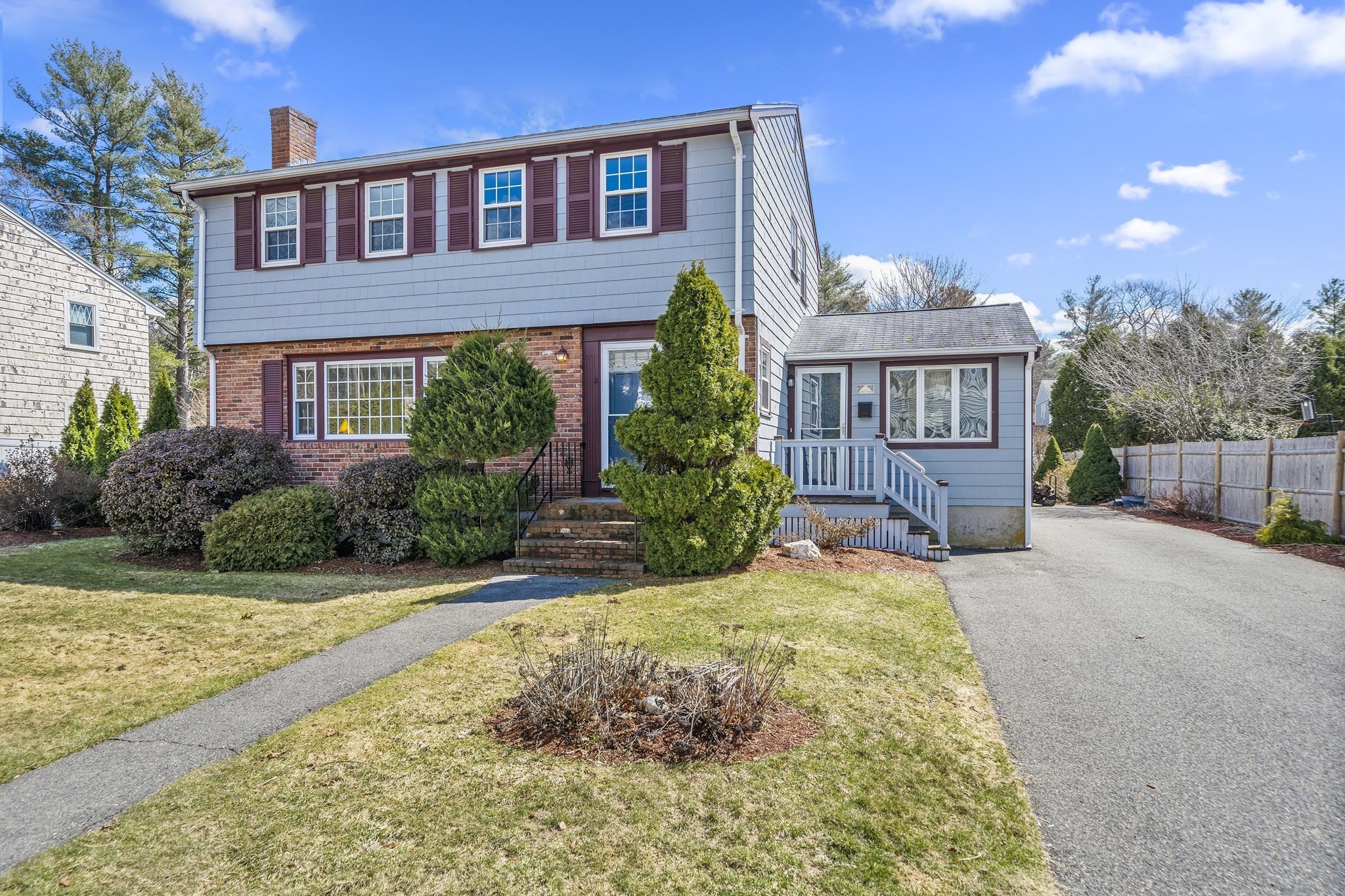 32 Nichols Ave, Avon, MA 02322