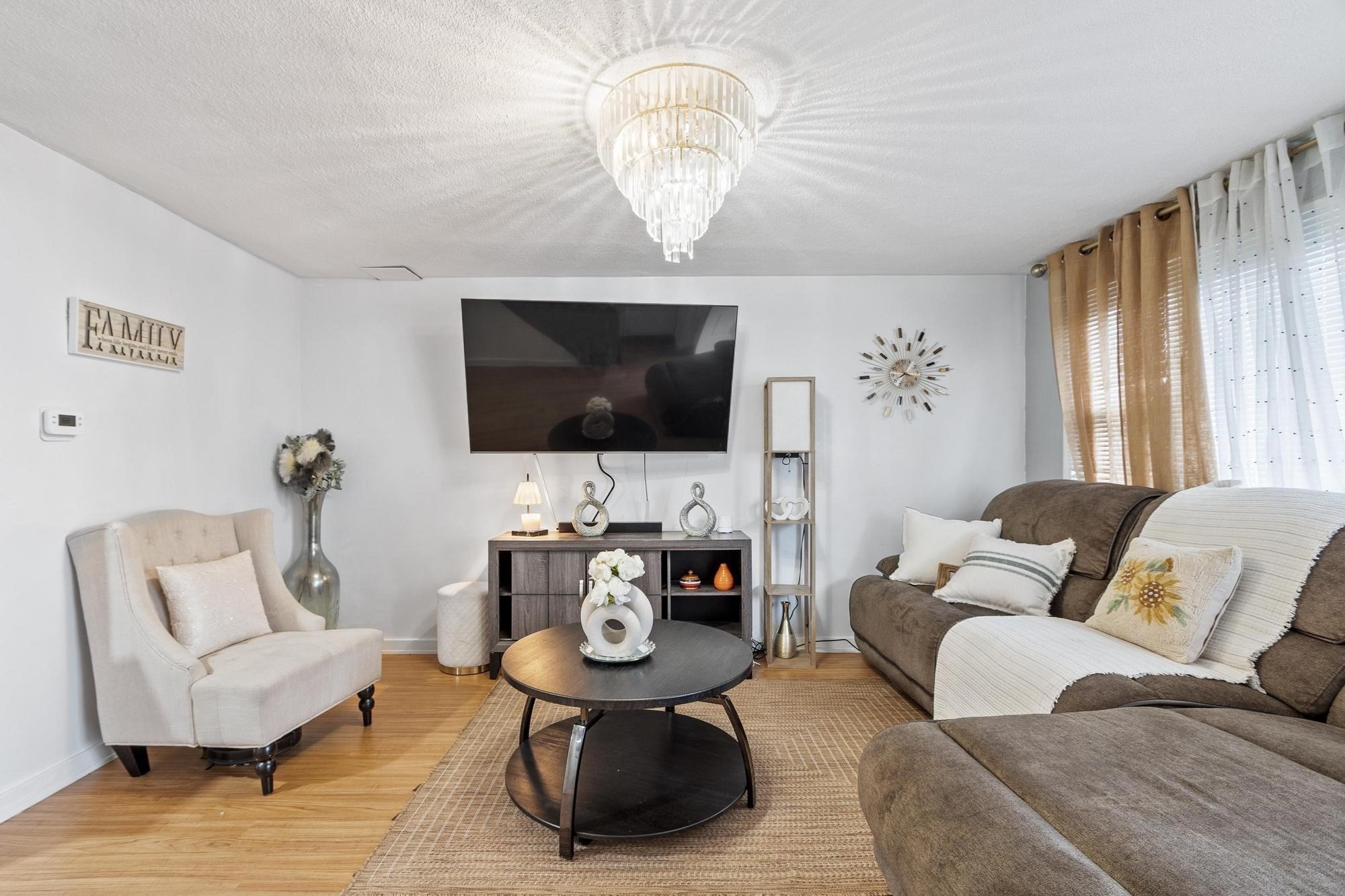 110 Everett St, Lawrence, MA 01843 - Image 16
