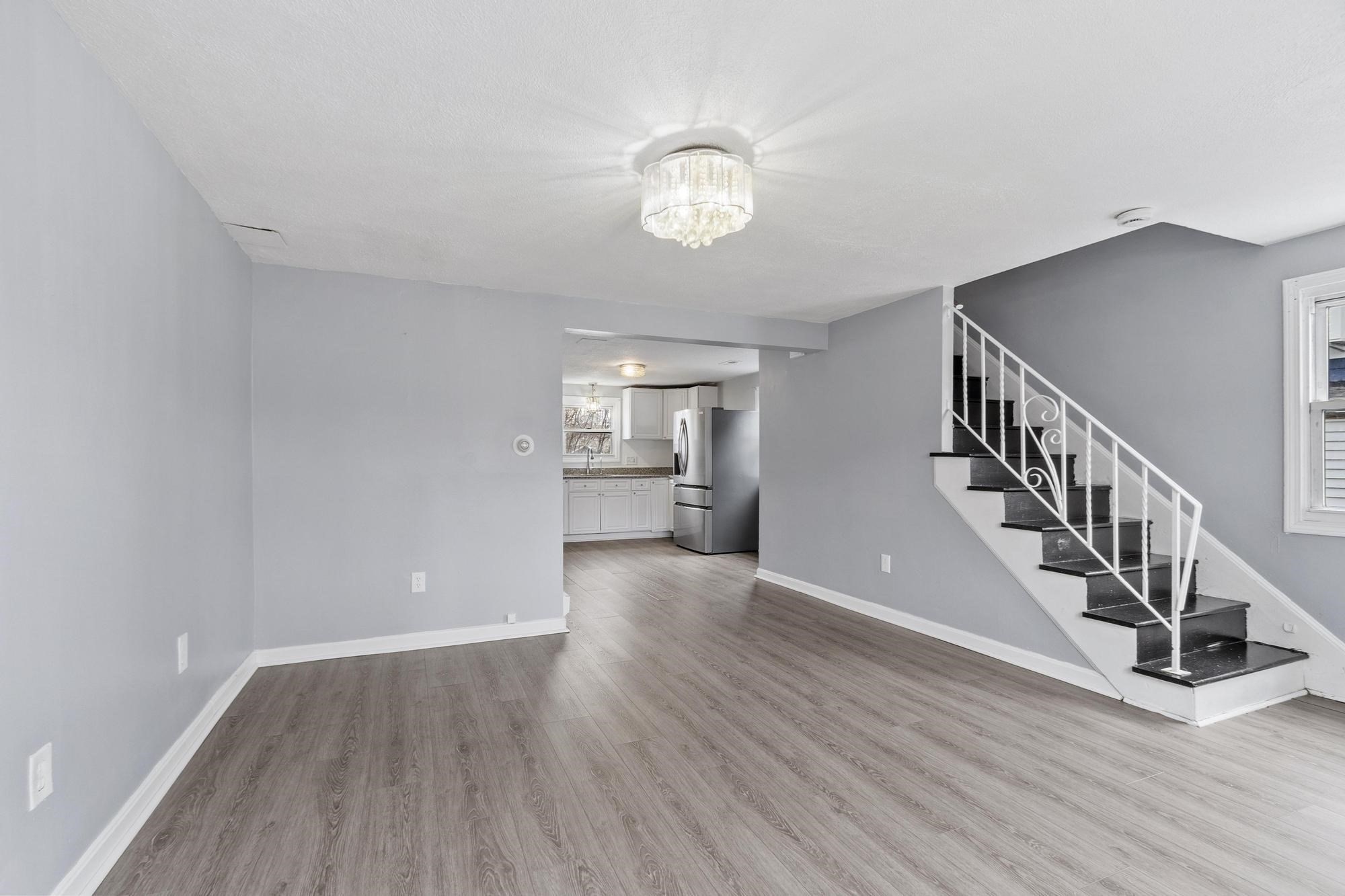 110 Everett St, Lawrence, MA 01843 - Image 29