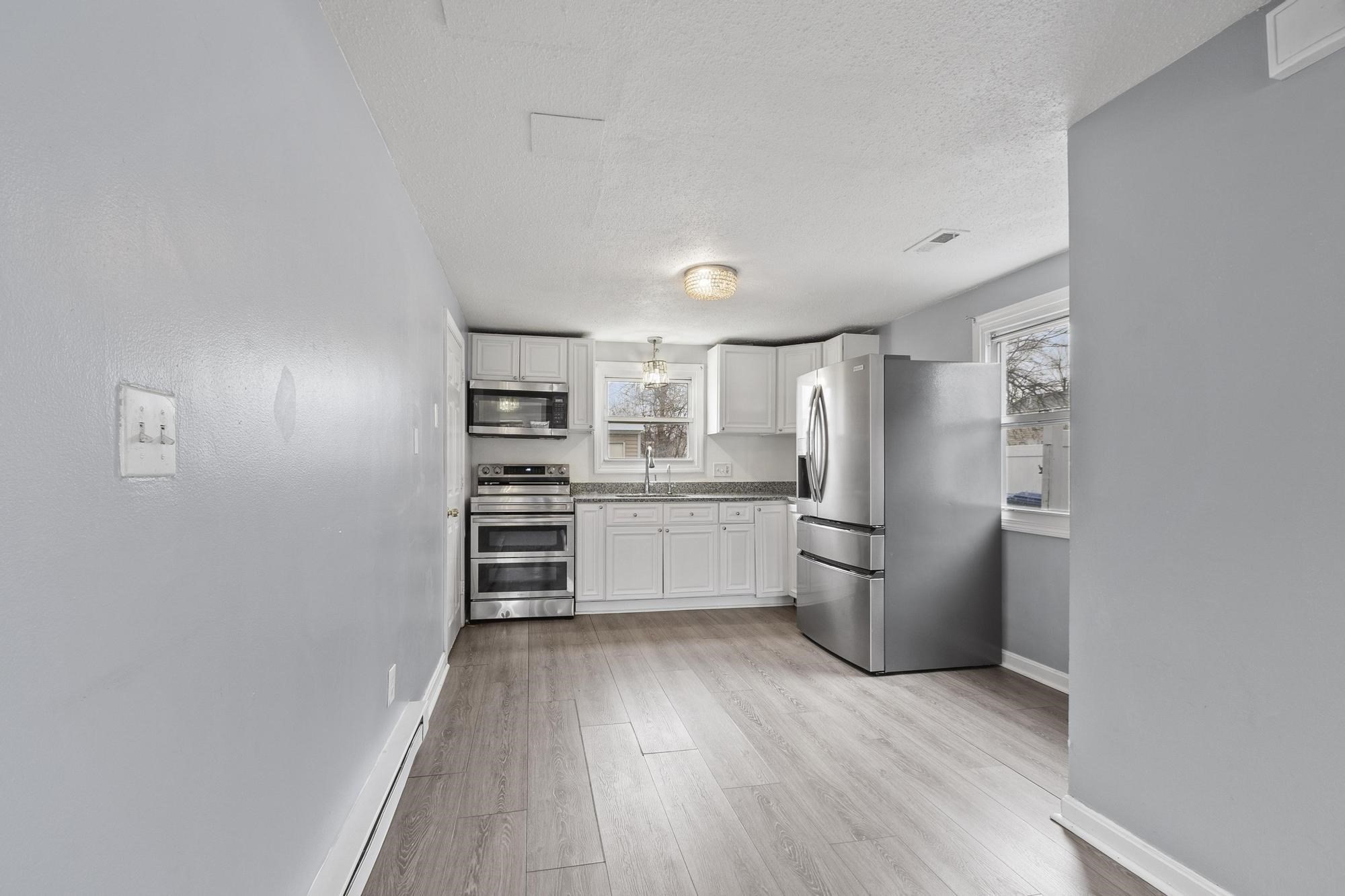 110 Everett St, Lawrence, MA 01843 - Image 33