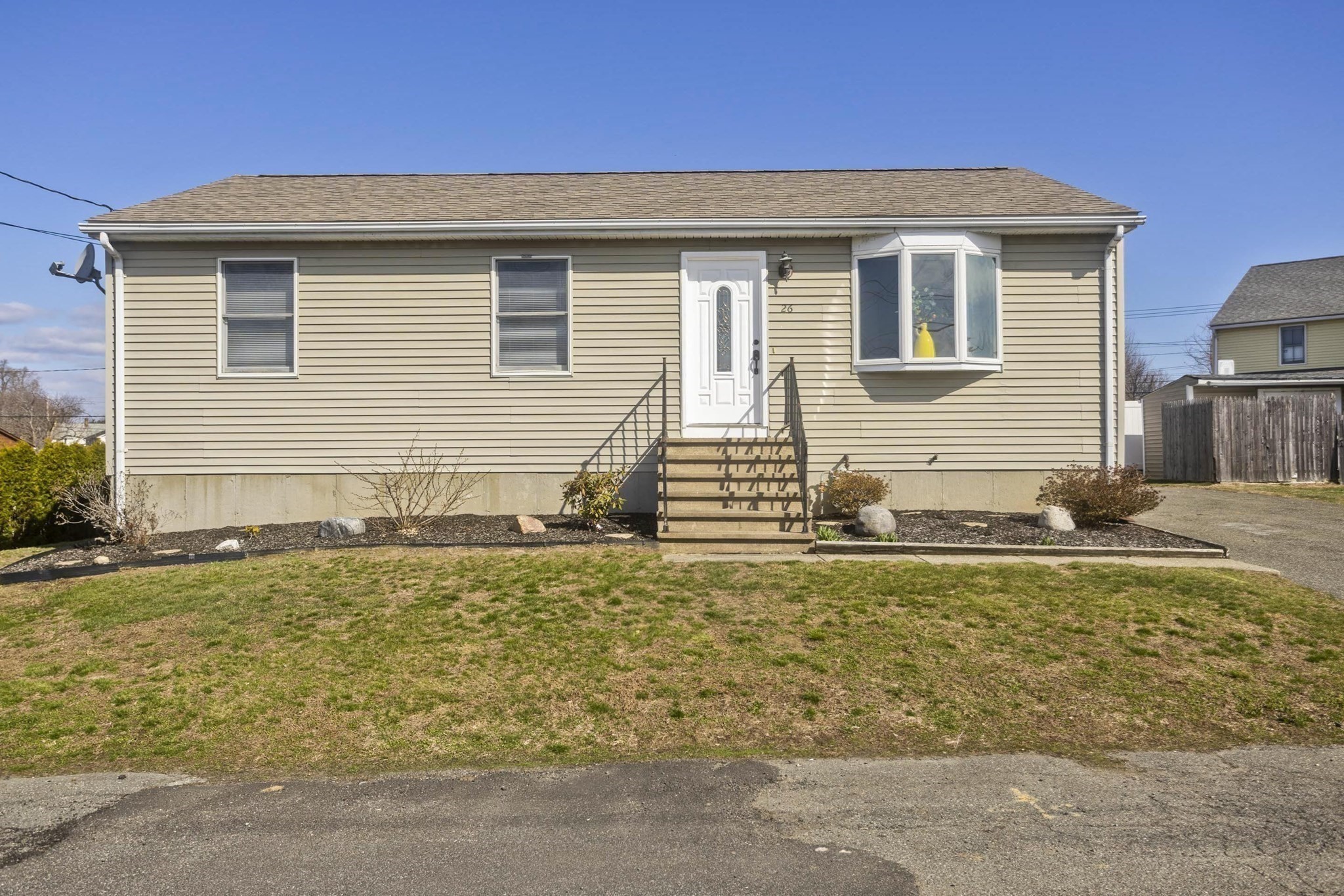 26 Dayton Street, Chicopee, MA 01013