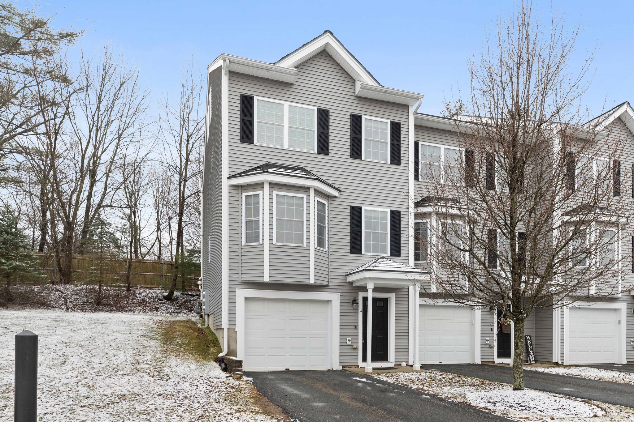 12 Whispering Pine Cir Unit 12, Worcester, MA 01606