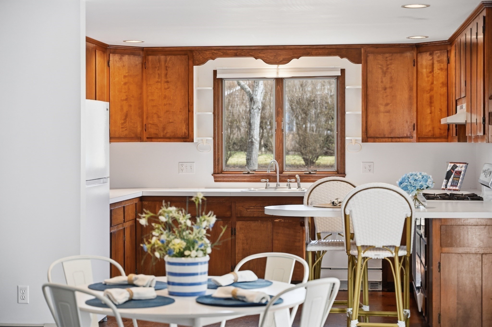 32 Tip Cart Dr, Chatham, MA 02633