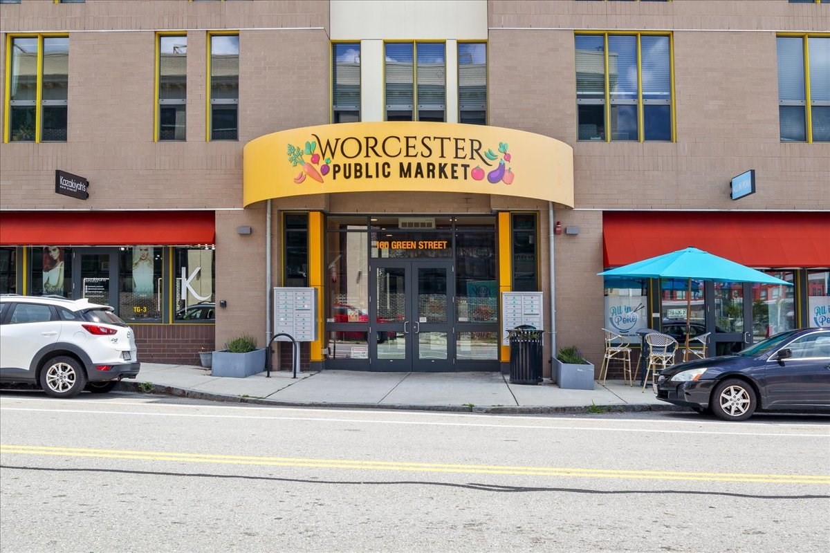 160 Green Street Unit TB-4&TB-6, Worcester, MA 01604