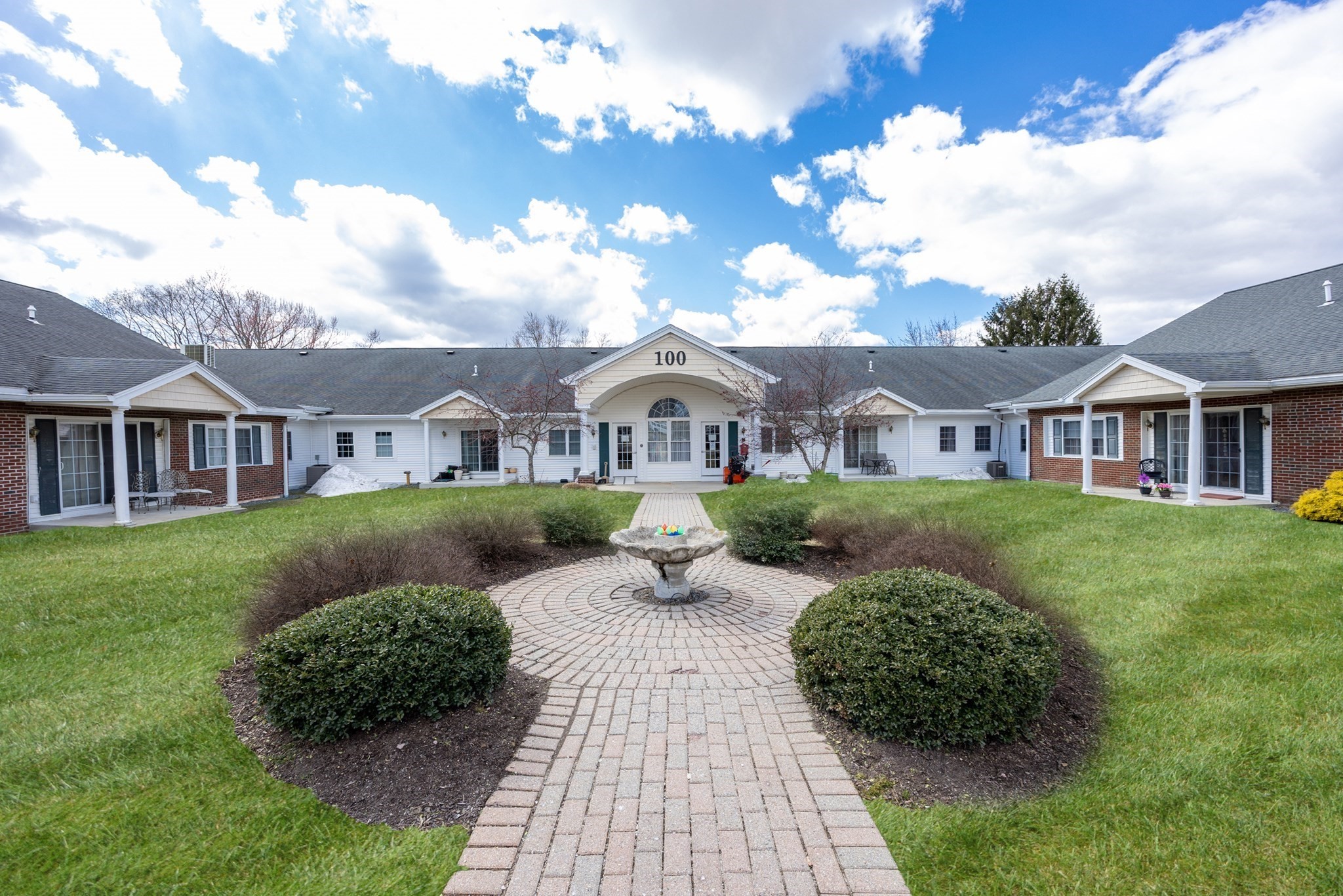 100 Lawrence St Unit 18, Haverhill, MA 01830