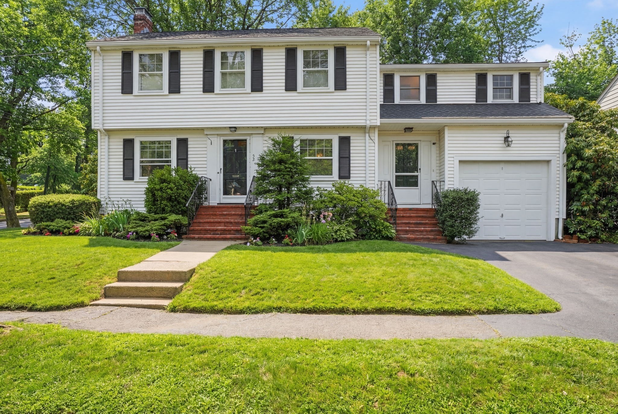 52 Hurlcroft Rd, Milton, MA 02186