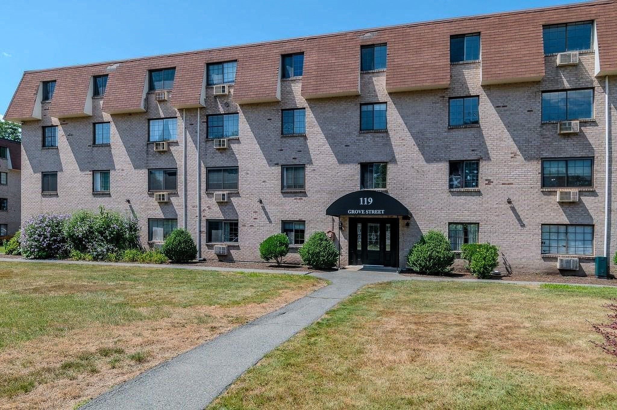 119 Grove St Unit 234, Rockland, MA 02370