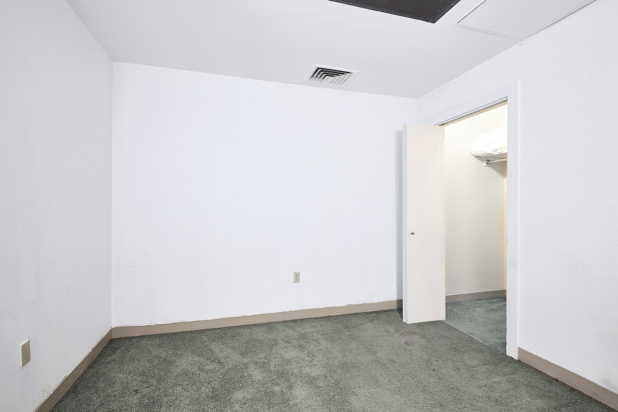 234 Causeway St Unit 918, West End, Boston, MA 02114 - Image 8