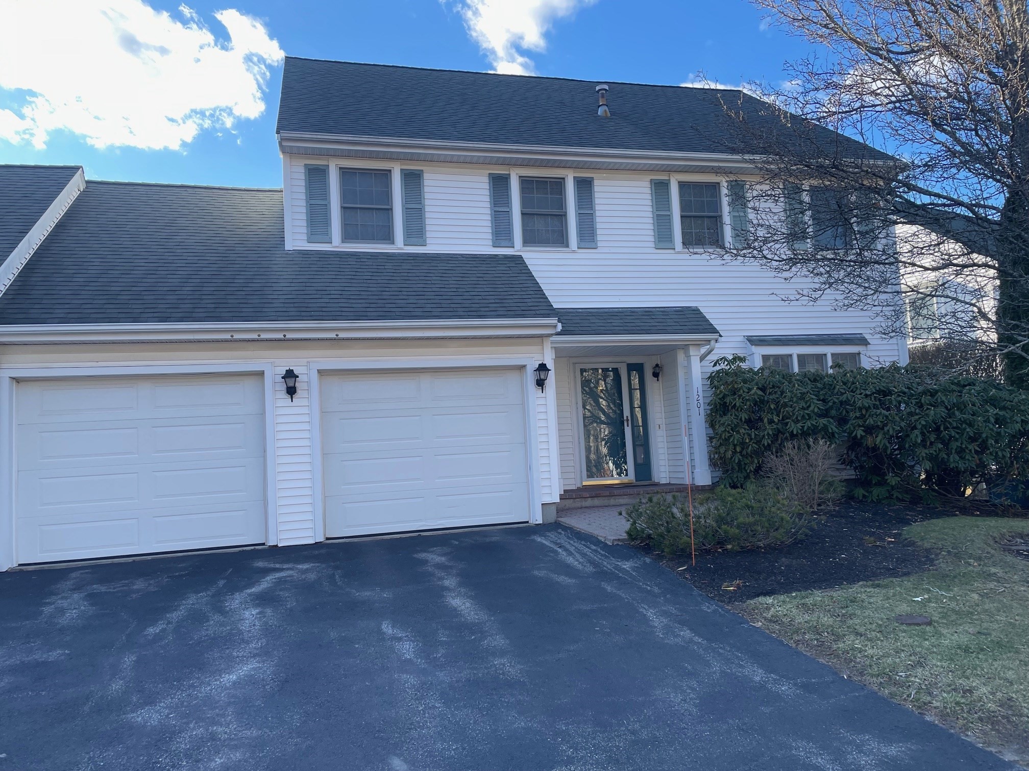 1201 Matthew Woods Dr Unit 1201, Braintree, MA 02184