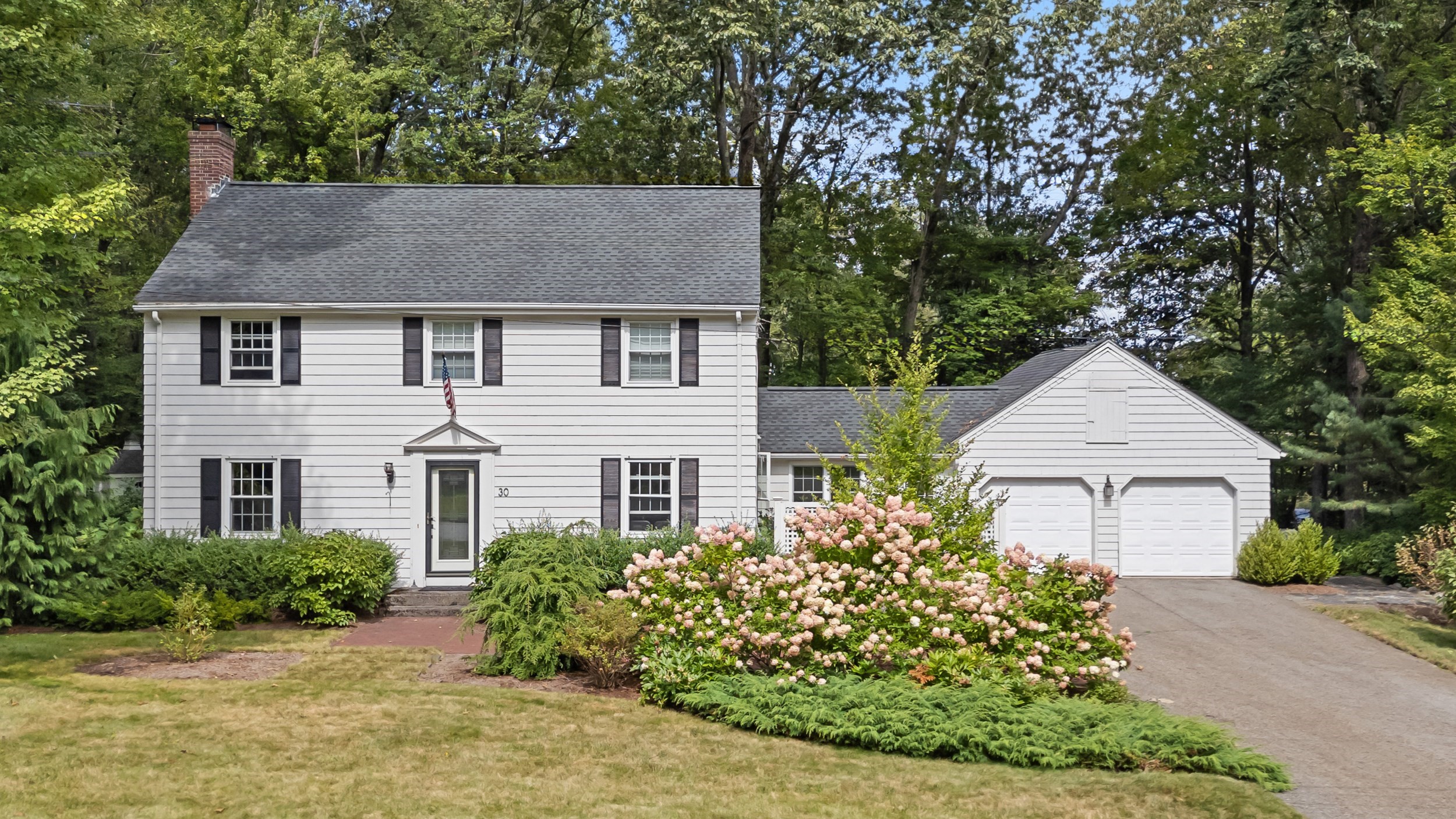 30 Forest Dr, Holden, MA 01520