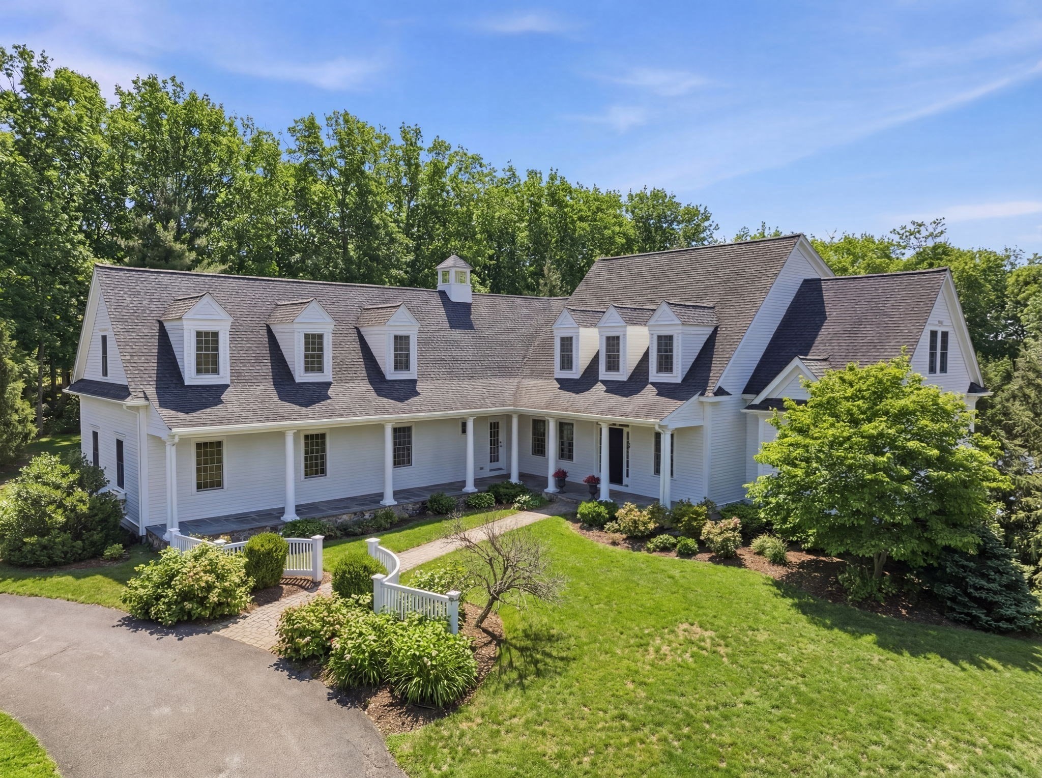 20 Woodlock Rd, Hingham, MA 02043